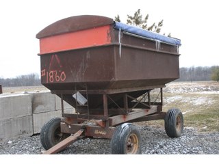 Property photo 186 - AREA FARMERS FARM EQUIPMENT AUCTION IN WHITLEY COUNTY, INDIANA