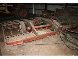 Property photo 90 - AREA FARMERS FARM EQUIPMENT AUCTION IN WHITLEY COUNTY, INDIANA