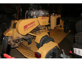 Property photo 203 - AREA FARMERS FARM EQUIPMENT AUCTION IN WHITLEY COUNTY, INDIANA