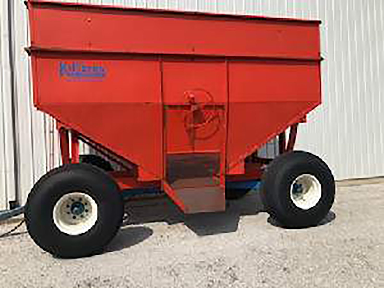Property photo 14 - VIRTUAL FARM EQUIPMENT AUCTION IN JASPER COUNTY, INDIANA