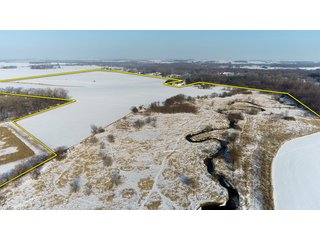 Tracts 4 and 5 - FARMLAND AUCTION - 575 +/- ACRES OFFERED IN 9 TRACTS IN STEPHENSON COUNTY, IL (TRACTS 1 AND 2), BOONE COUNTY, IL (TRACTS 3-7), WINNEBAGO COUNTY, IL (TRACT 8) AND ROCK COUNTY, WI (TRACT 9)