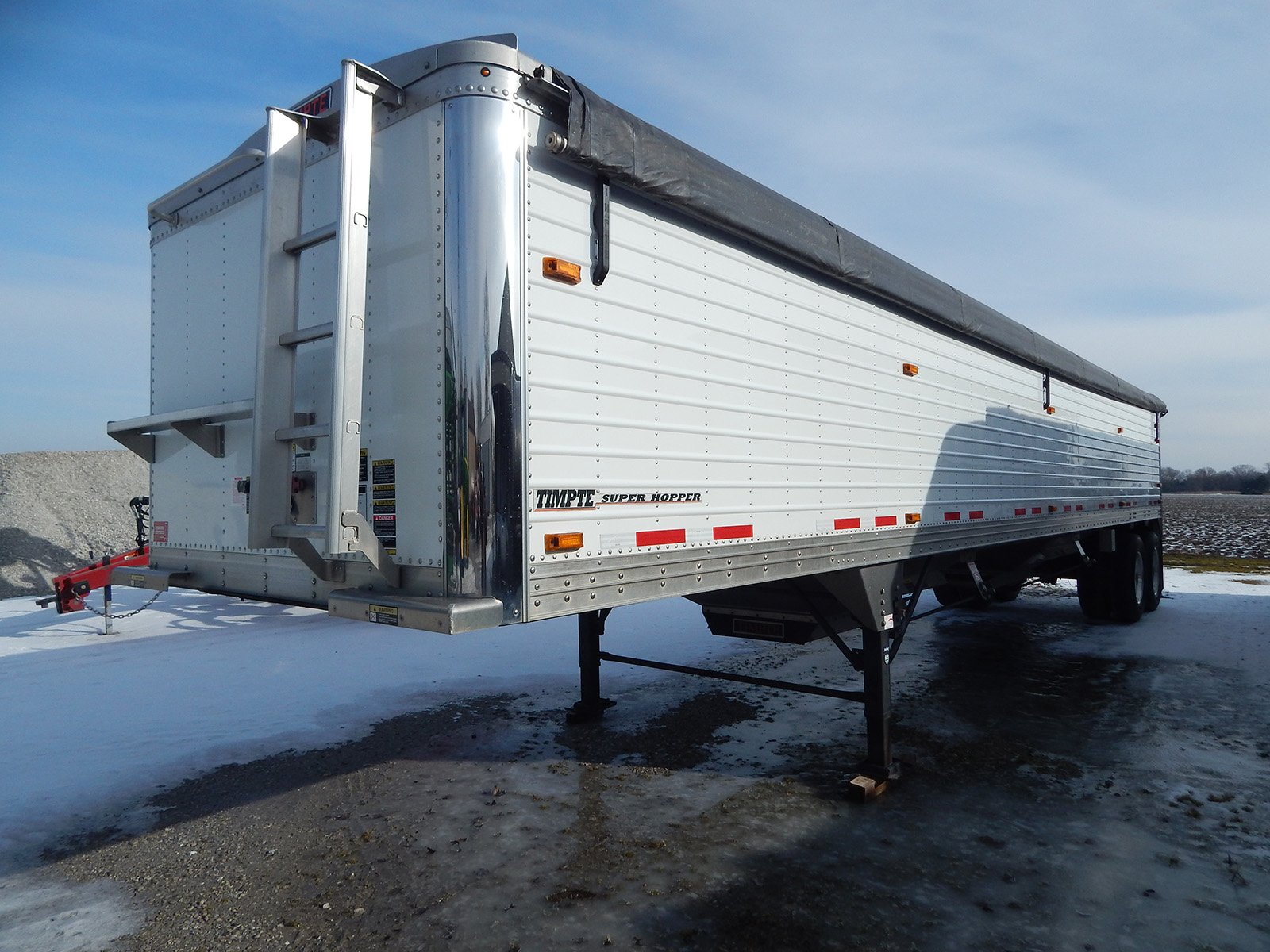Property photo 14 - LIVE and ONLINE FARM EQUIPMENT AUCTION IN STARKE COUNTY, INDIANA