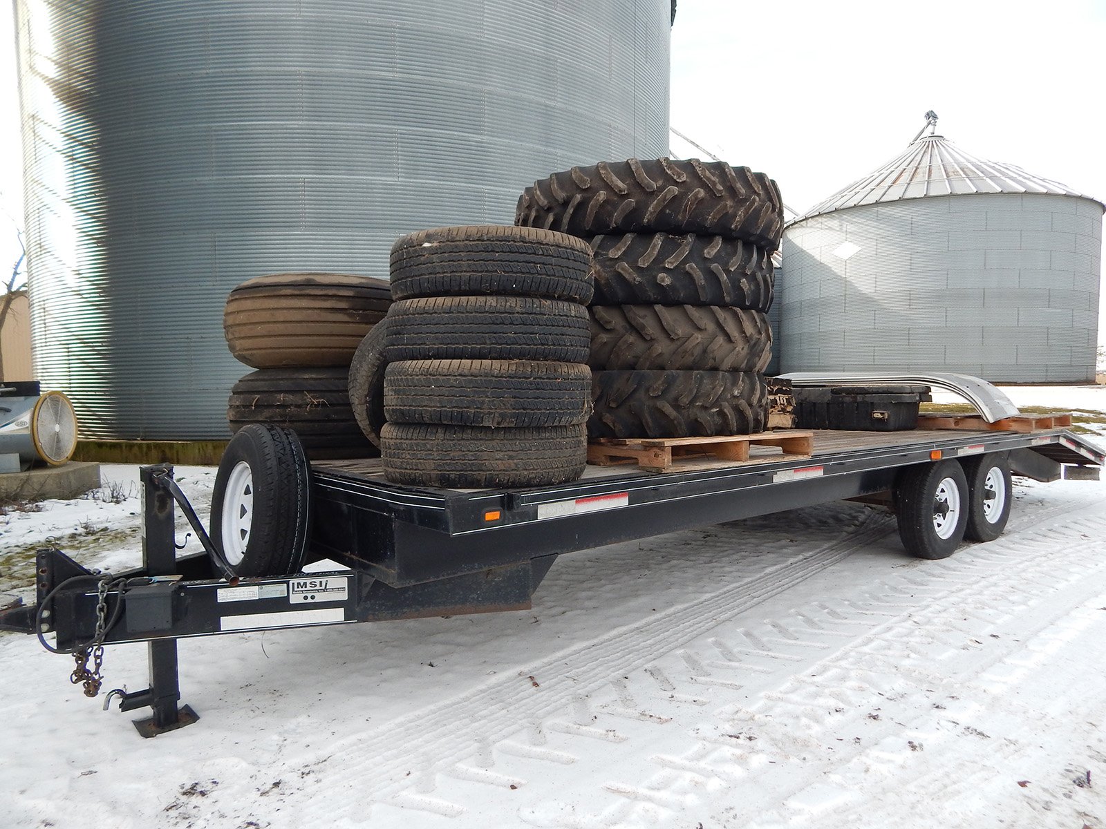 Property photo 7 - LIVE and ONLINE FARM EQUIPMENT AUCTION IN STARKE COUNTY, INDIANA