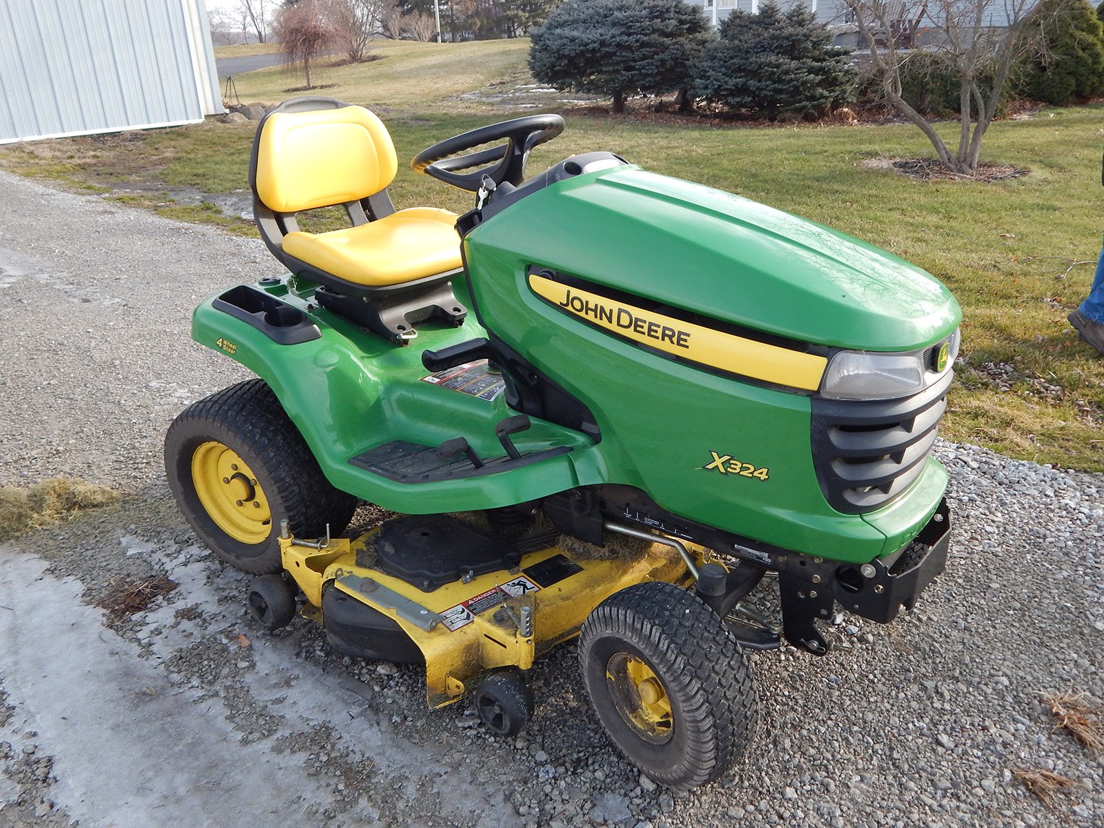 Property photo 2 - LIVE and ONLINE FARM EQUIPMENT AUCTION IN STARKE COUNTY, INDIANA