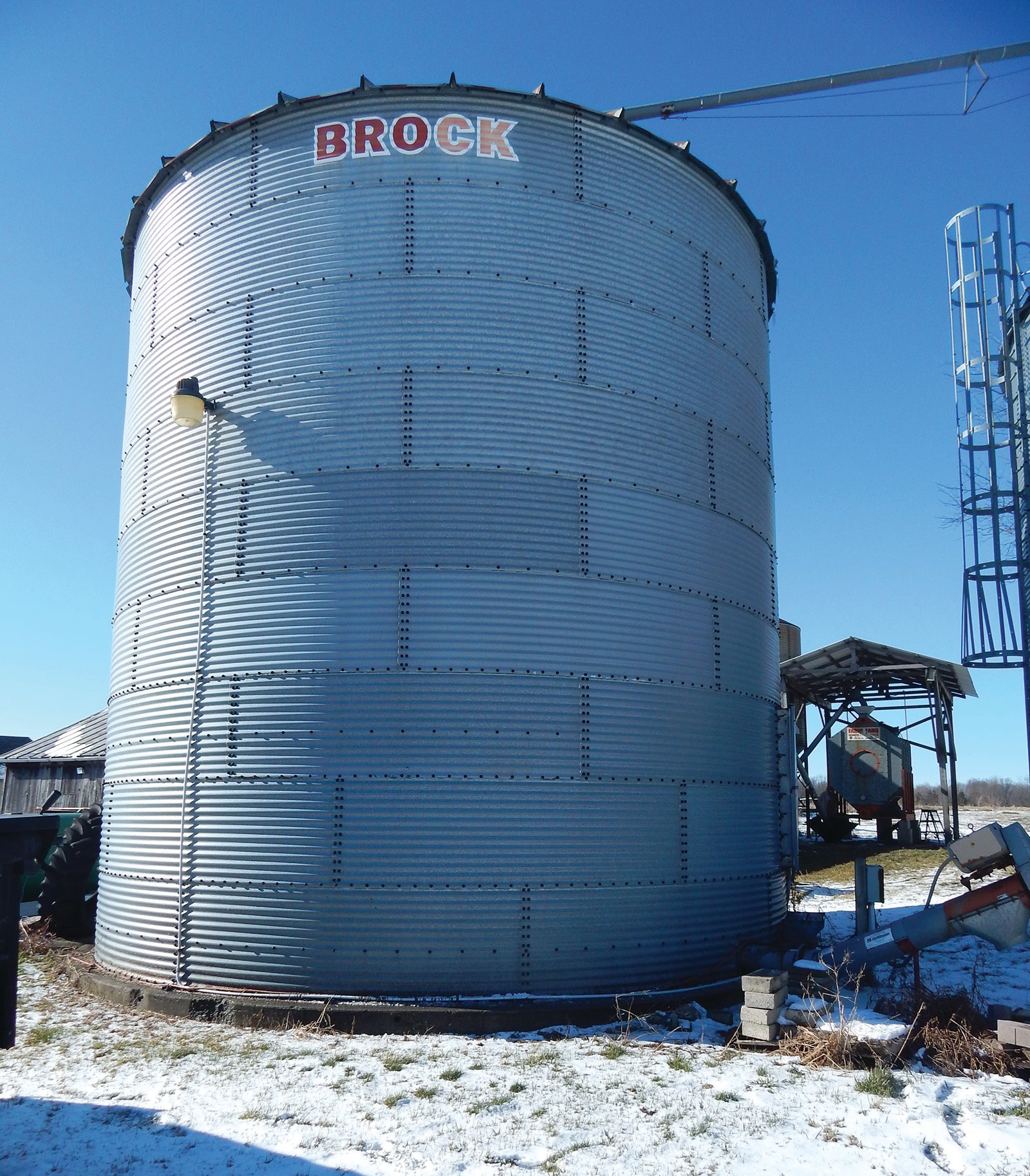 Property photo 10 - VIRTUAL FARM EQUIPMENT AUCTION IN BRANCH COUNTY, MICHIGAN