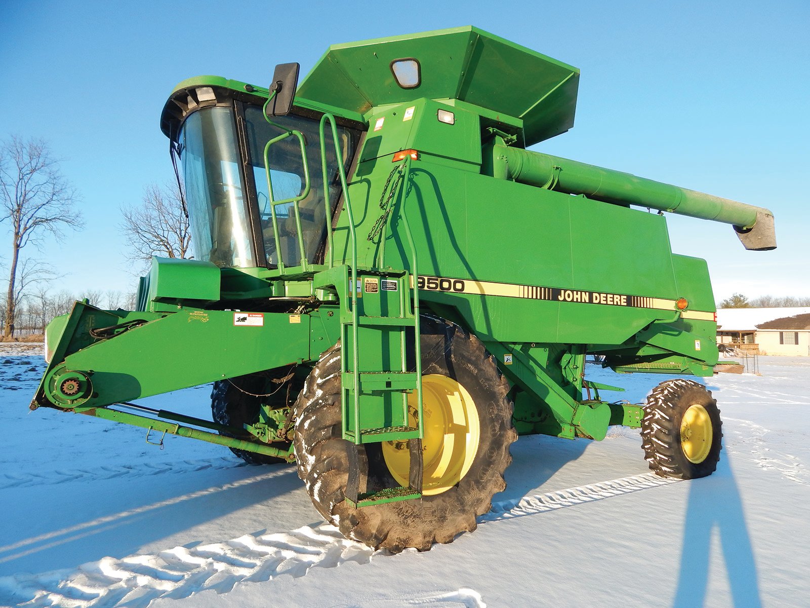 Property photo 1 - VIRTUAL FARM EQUIPMENT AUCTION IN BRANCH COUNTY, MICHIGAN