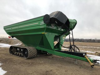 Property photo 25 - TIMED ONLINE ONLY - ABSOLUTE FARM EQUIPMENT AUCTION IN MONROE COUNTY, MICHIGAN