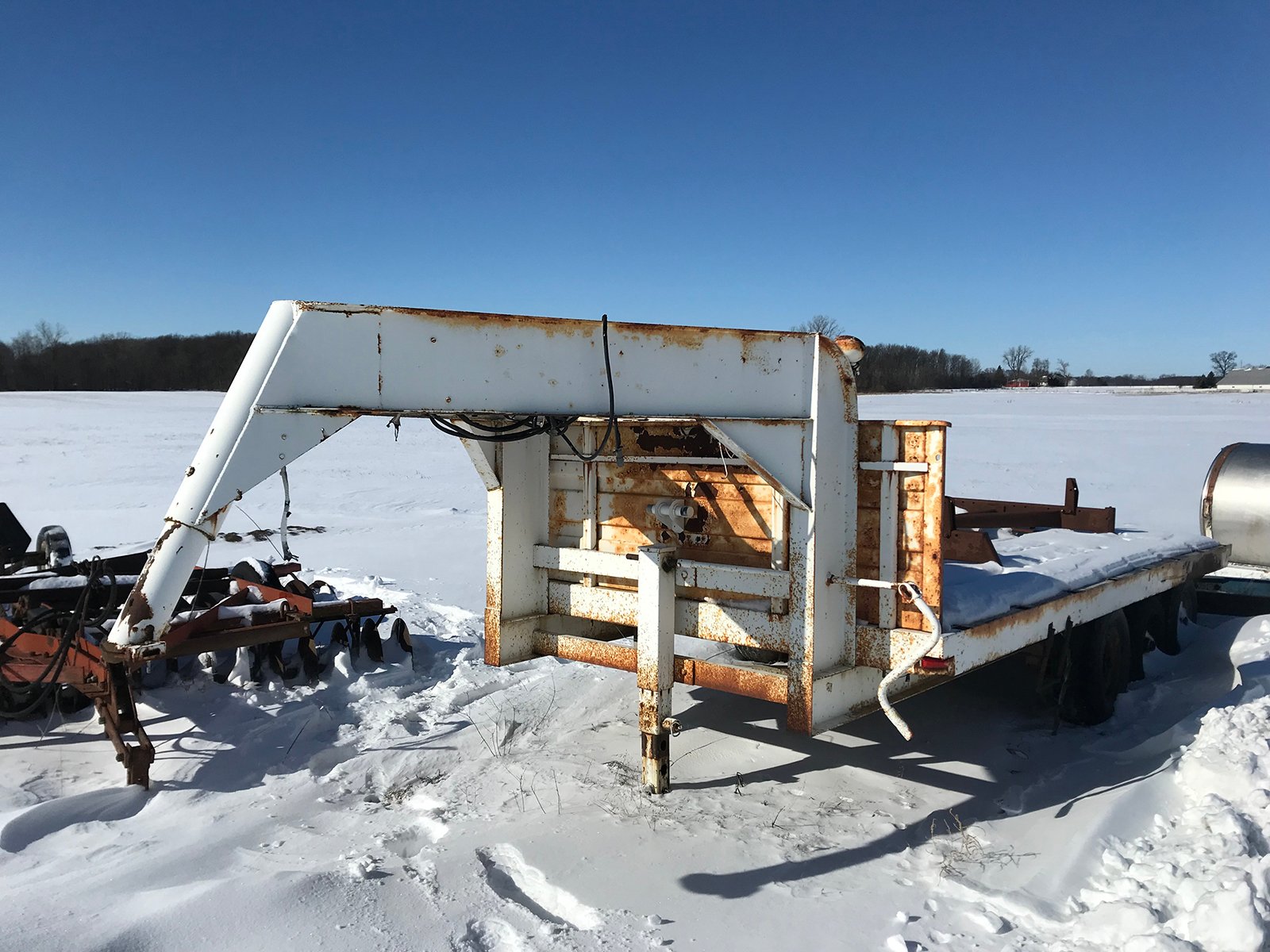 Property photo 84 - FARM EQUIPMENT AUCTION IN DEKALB COUNTY, INDIANA