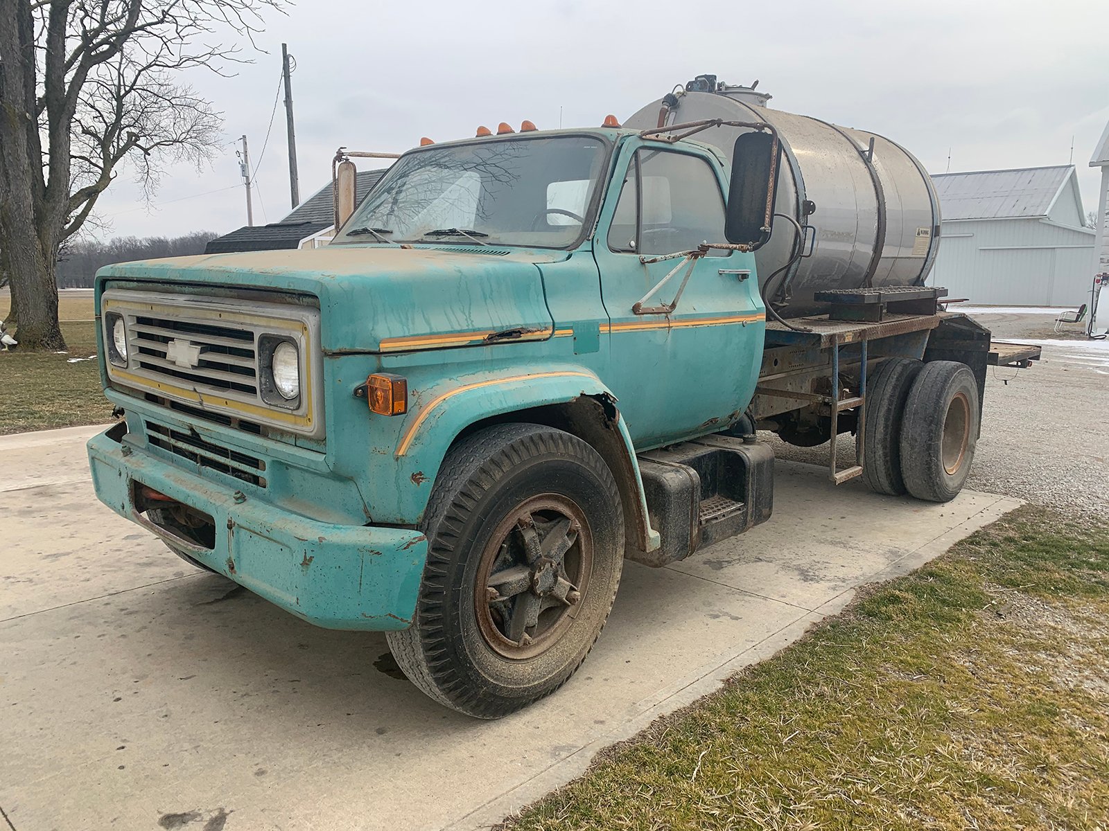 Property photo 22 - FARM EQUIPMENT AUCTION IN DEKALB COUNTY, INDIANA