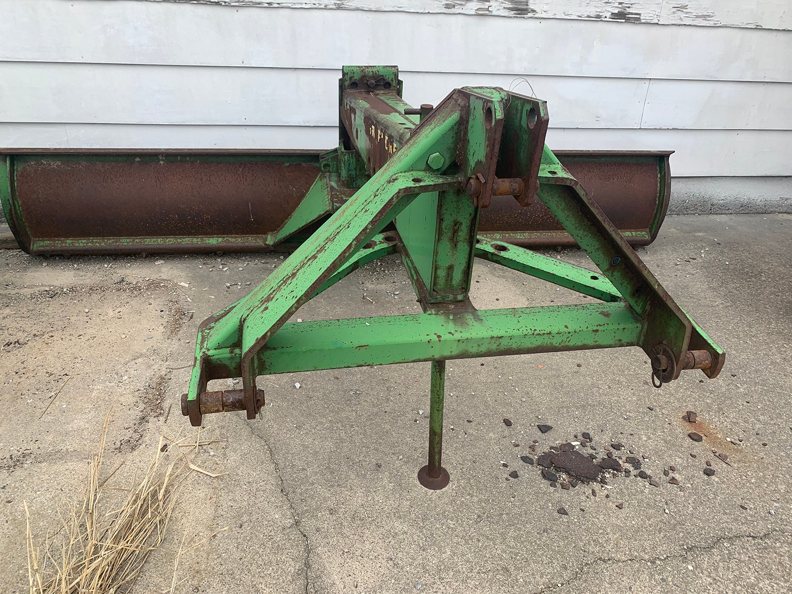 Property photo 9 - FARM EQUIPMENT AUCTION IN DEKALB COUNTY, INDIANA