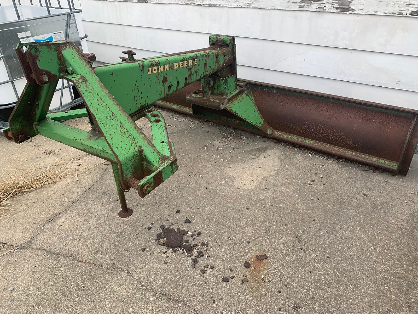 Property photo 10 - FARM EQUIPMENT AUCTION IN DEKALB COUNTY, INDIANA