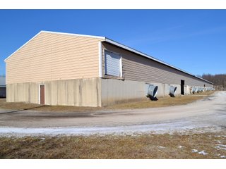 Outbuilding in Jasper County, Indiana - REAL ESTATE AUCTION - 537+/- ACRES OFFERED IN 6 TRACTS IN JASPER COUNTY, INDIANA