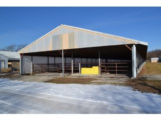 Outbuilding in Jasper County, Indiana - REAL ESTATE AUCTION - 537+/- ACRES OFFERED IN 6 TRACTS IN JASPER COUNTY, INDIANA