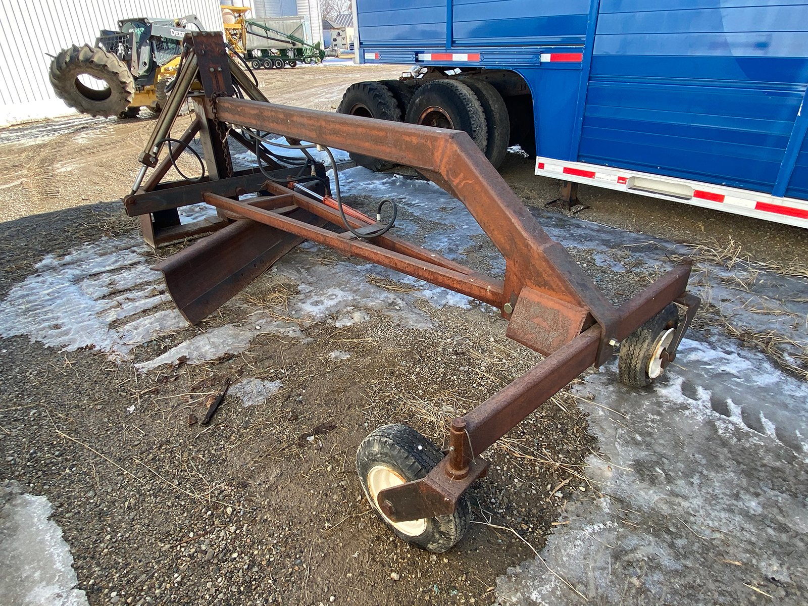 Property photo 61 - TIMED ONLINE ONLY FARM, MISCELLANEOUS, TRUCK, TRACTOR PARTS & COLLECTIBLES AUCTION IN DEKALB COUNTY, INDIANA