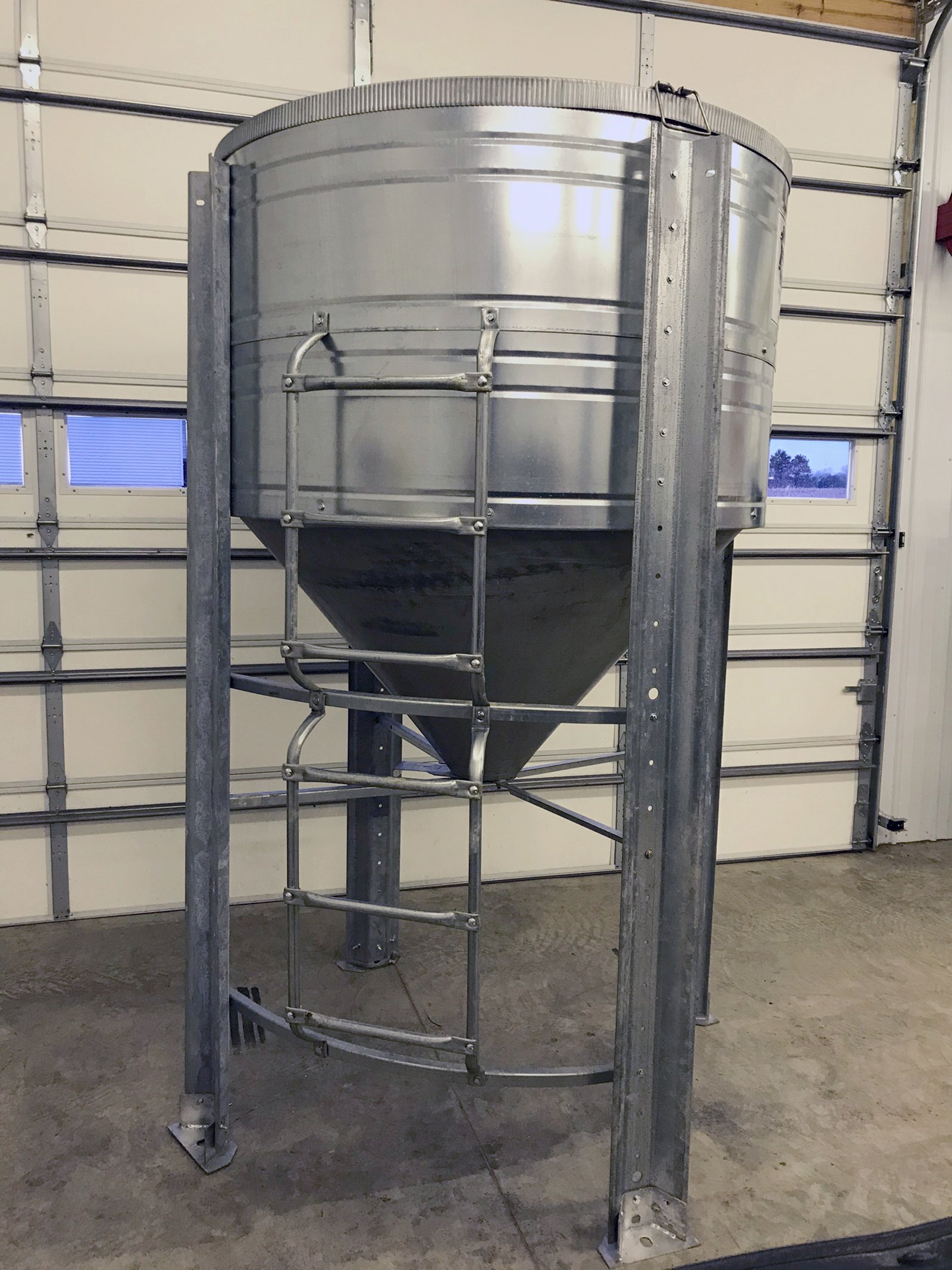 Property photo 9 - TIMED ONLINE ONLY - MISCELLANEOUS MAY CONSIGNMENT AUCTION
