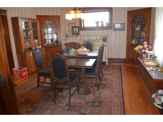 Inside of Home in Allen County, Indiana - REAL ESTATE AUCTION - 4 BDRM HOME IN ALLEN COUNTY, INDIANA