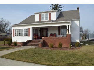 Home in Allen County, Indiana - REAL ESTATE AUCTION - 4 BDRM HOME IN ALLEN COUNTY, INDIANA