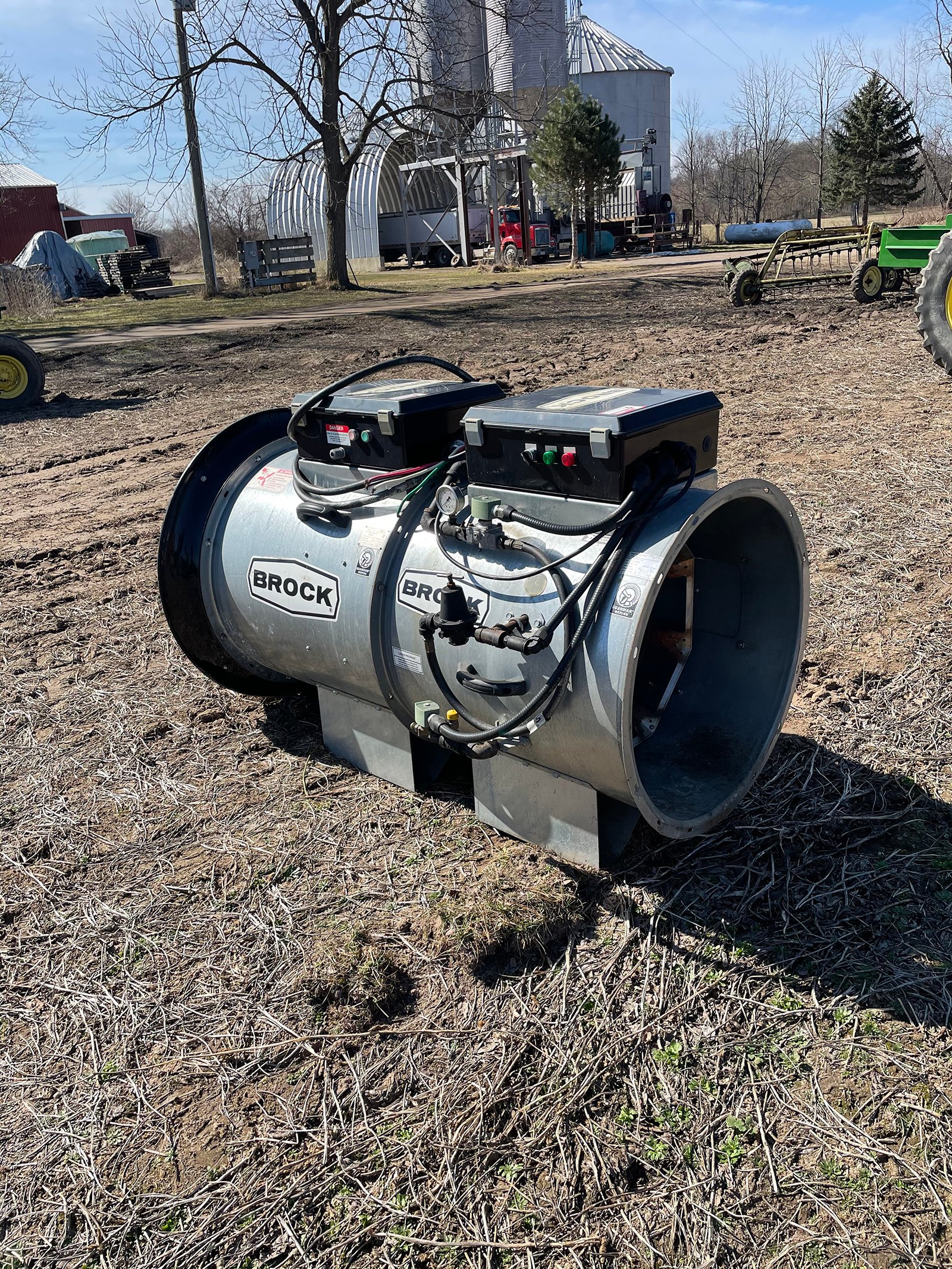 Property photo 11 - VIRTUAL EQUIPMENT AUCTION IN VAN BUREN COUNTY, MICHIGAN