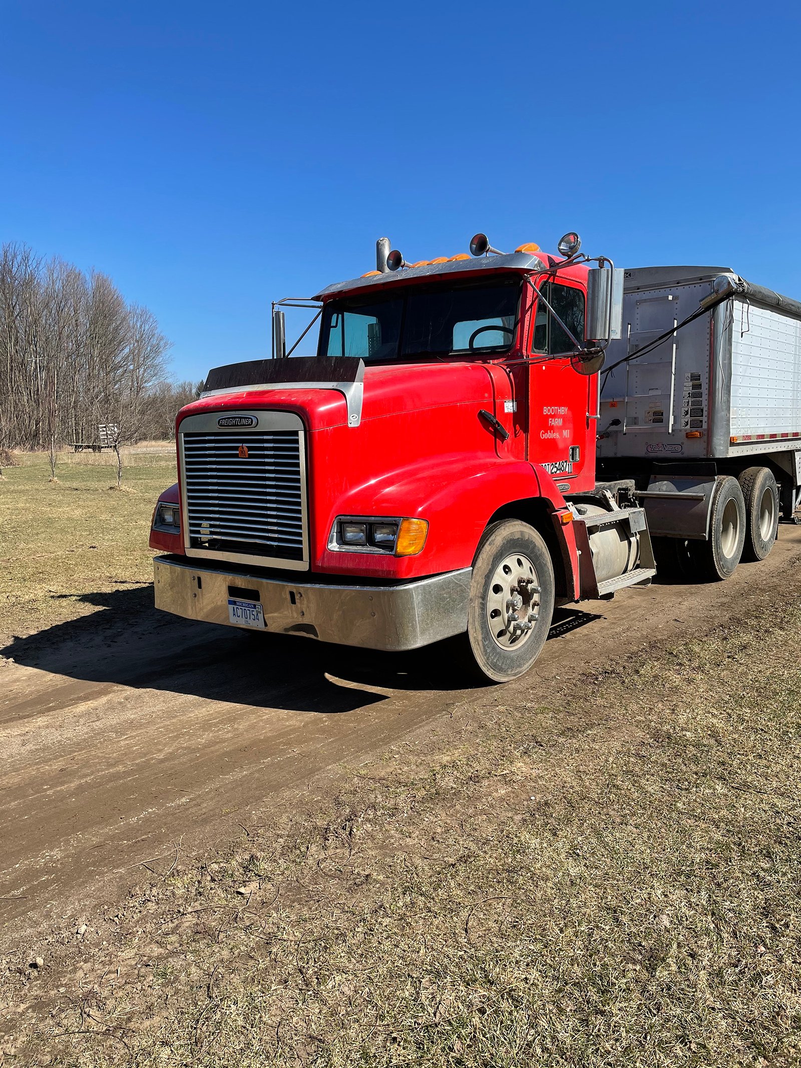 Property photo 9 - VIRTUAL EQUIPMENT AUCTION IN VAN BUREN COUNTY, MICHIGAN