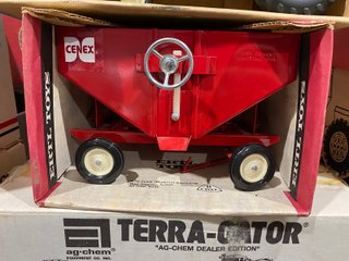 Property photo 11 - TIMED ONLINE ONLY - TOY AUCTION IN LAGRANGE COUNTY, INDIANA