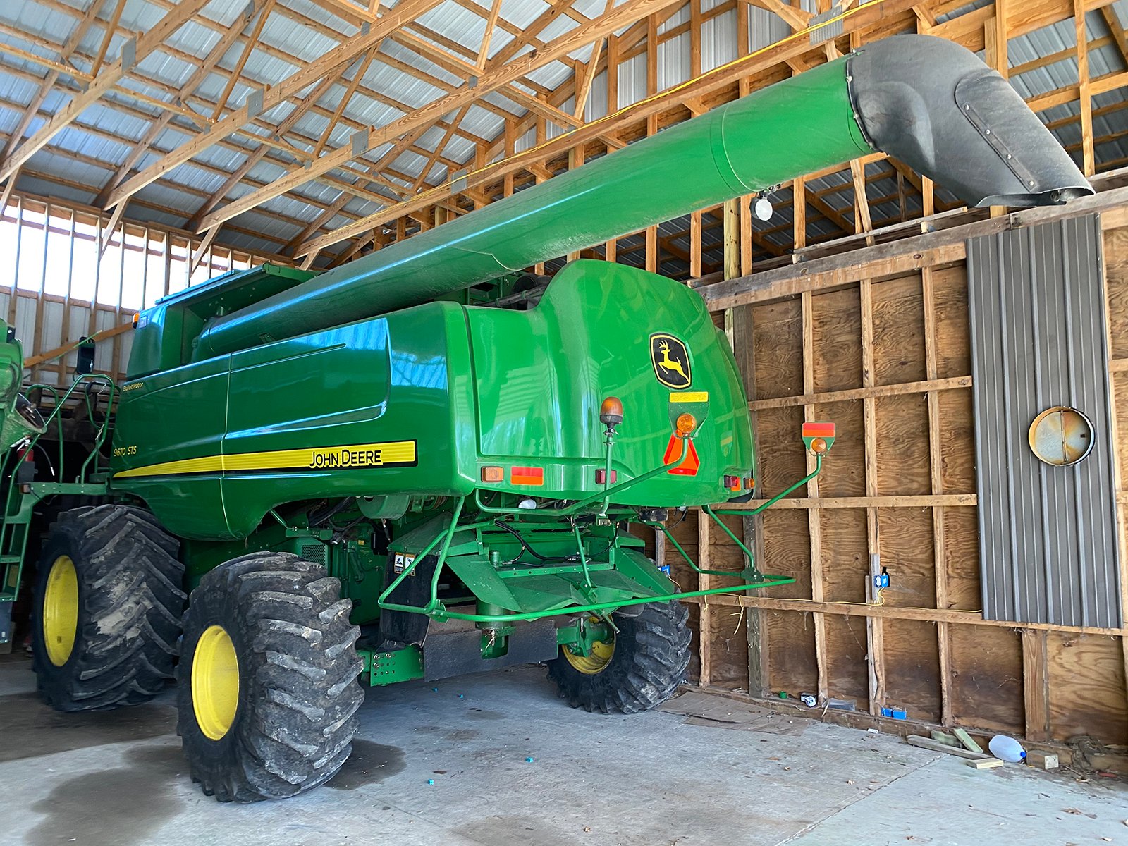 Property photo 38 - TIMED ONLINE ONLY - FARM EQUIPMENT AUCTION IN HILLSDALE COUNTY, MICHIGAN