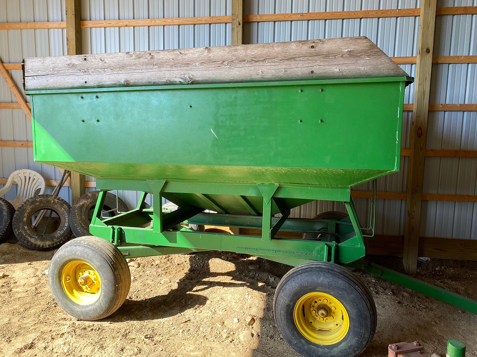 Property photo 101 - TIMED ONLINE ONLY - FARM EQUIPMENT AUCTION IN HILLSDALE COUNTY, MICHIGAN