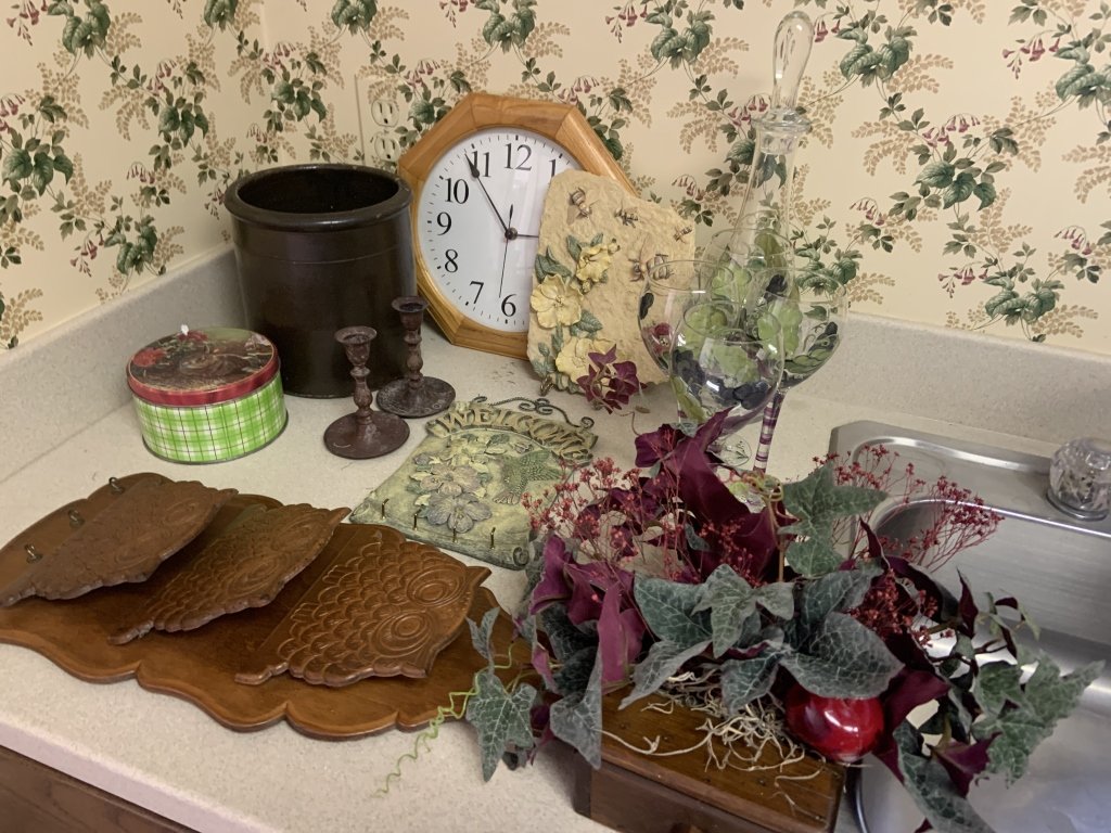 Property photo 292 - TIMED ONLINE ONLY - PERSONAL PROPERTY AUCTION IN ALLEN COUNTY, INDIANA
