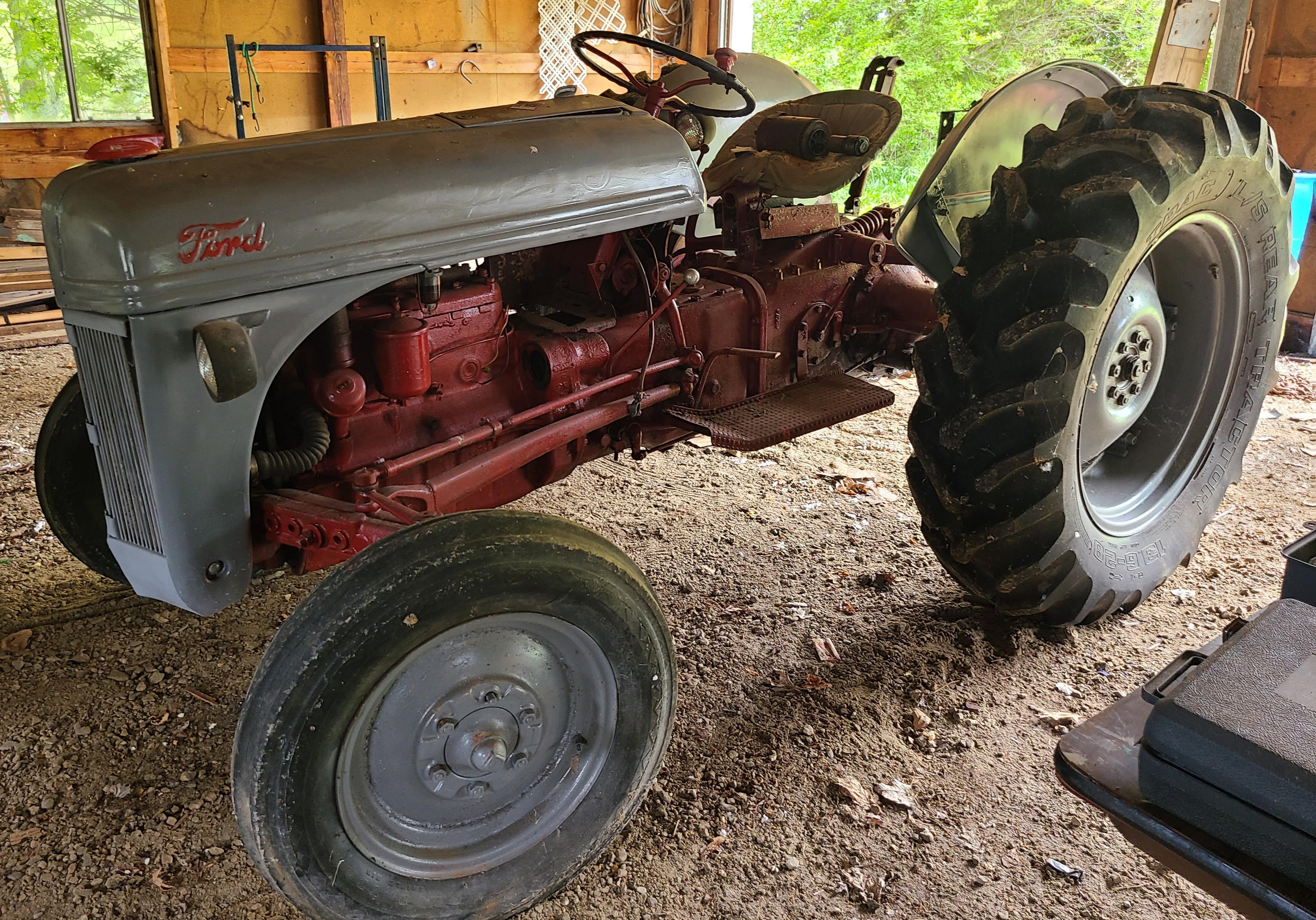 Property photo 2 - TIMED ONLINE ONLY - PERSONAL PROPERTY AUCTION IN WHITLEY COUNTY, INDIANA