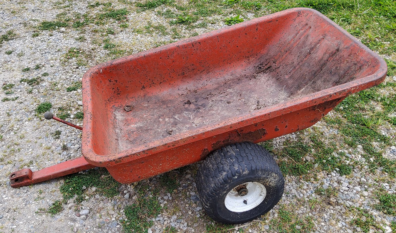 Property photo 15 - TIMED ONLINE ONLY - PERSONAL PROPERTY AUCTION IN WHITLEY COUNTY, INDIANA