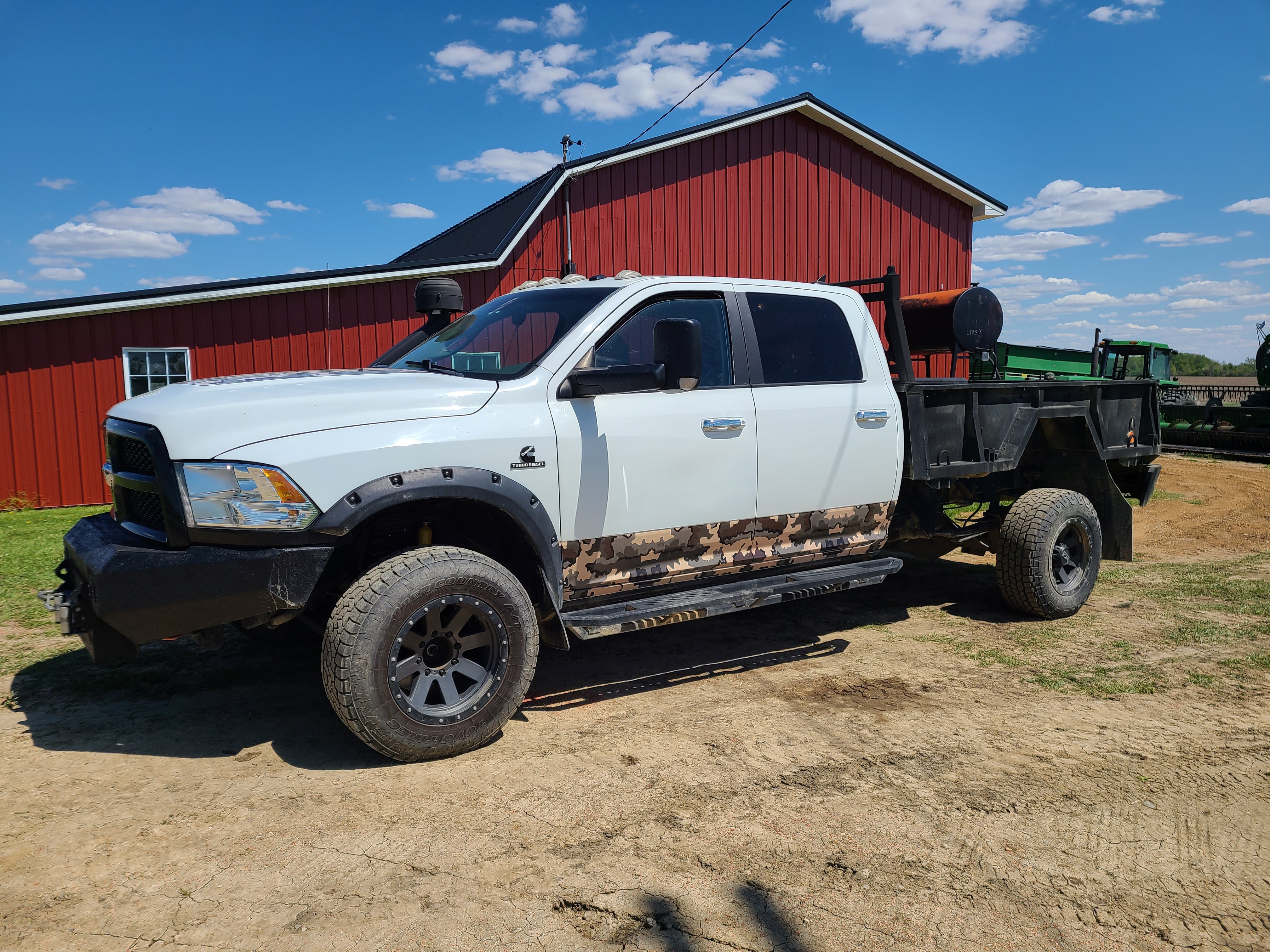 Property photo 8 - TIMED ONLINE ONLY - FARM EQUIPMENT AUCTION IN HILLSDALE COUNTY, MICHIGAN