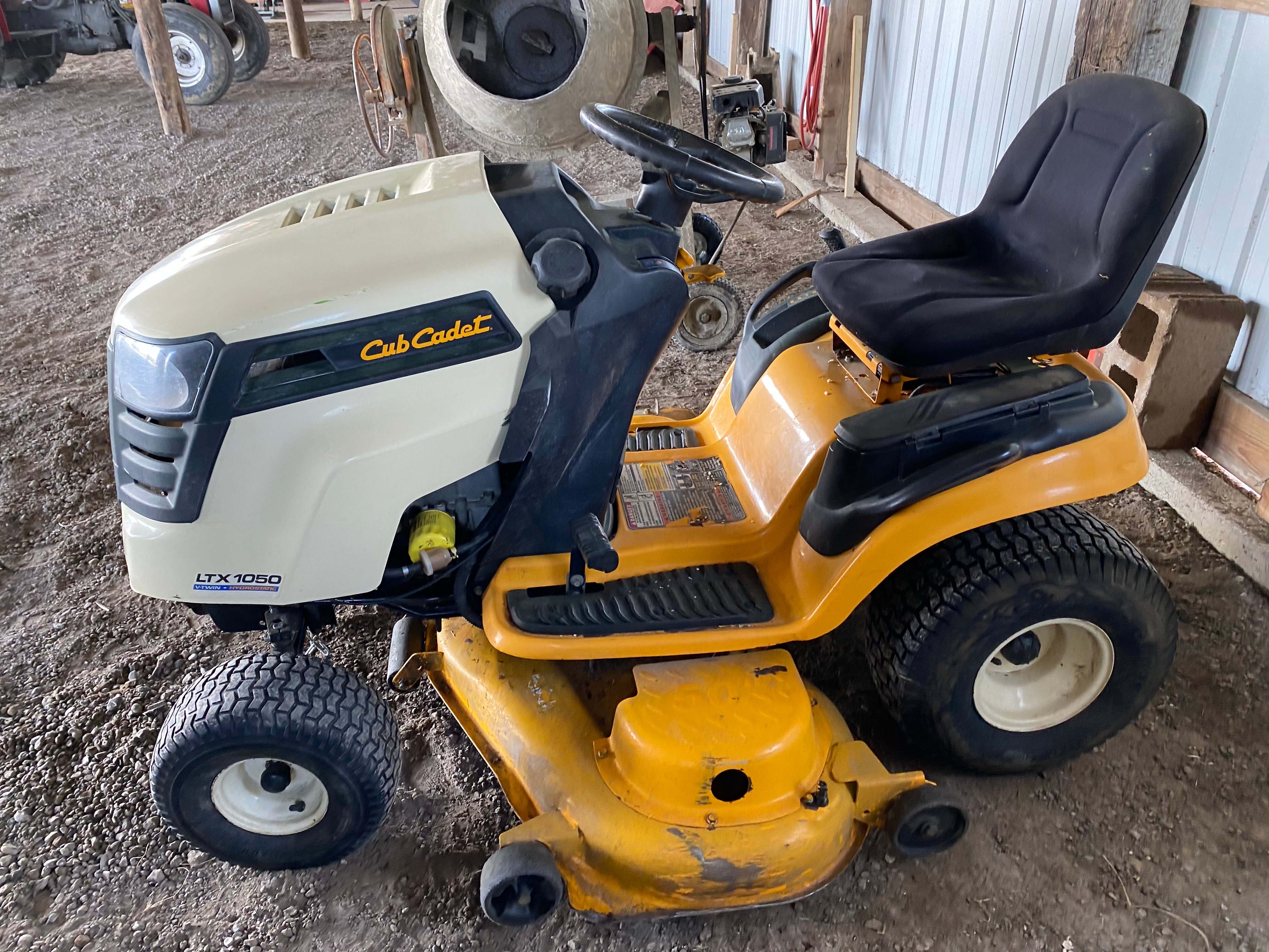 Property photo 15 - TIMED ONLINE ONLY - FARM EQUIPMENT AUCTION IN HILLSDALE COUNTY, MICHIGAN