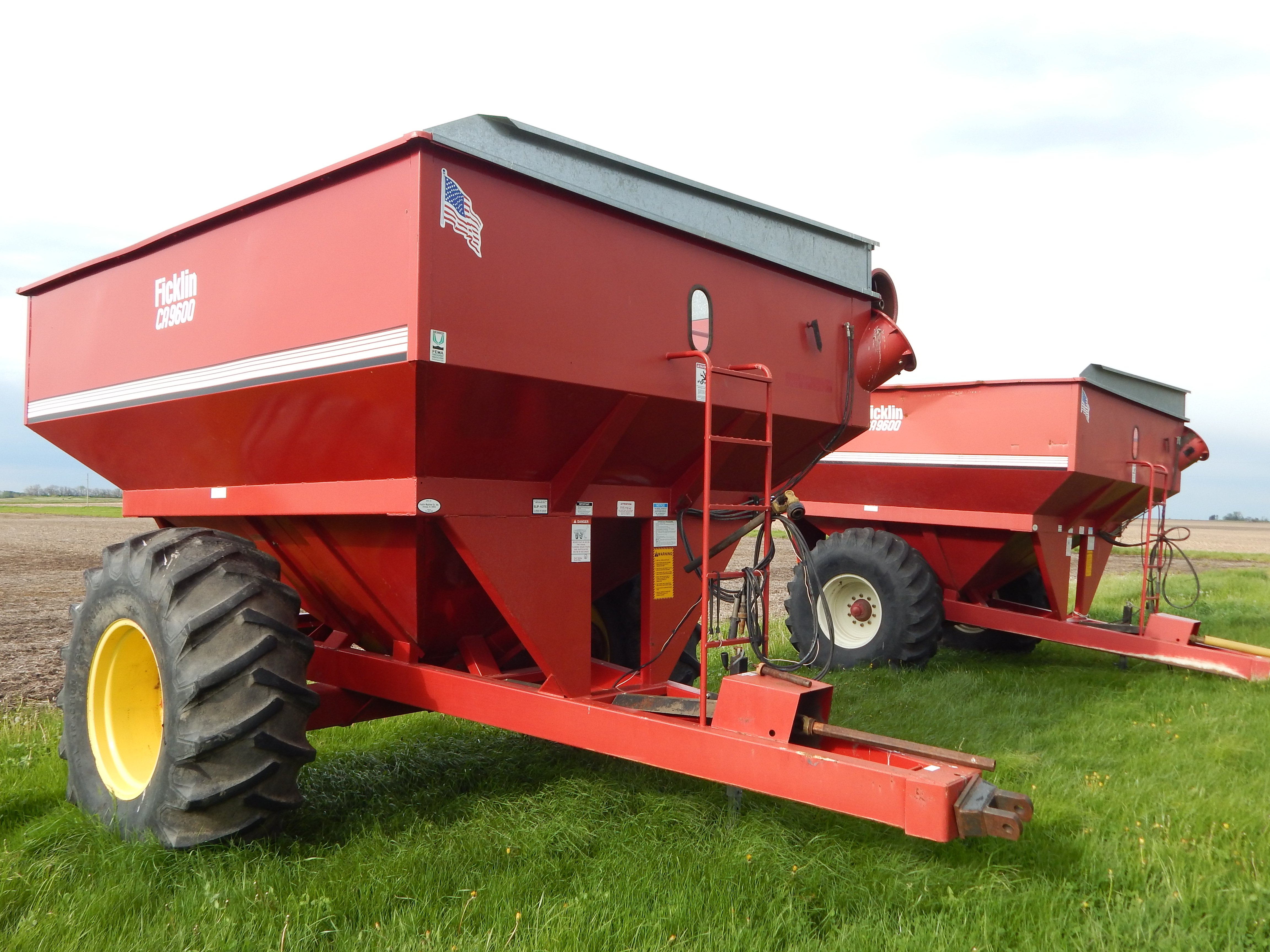 Property photo 13 - FARM EQUIPMENT AUCTION - LIVINGSTON COUNTY, IL