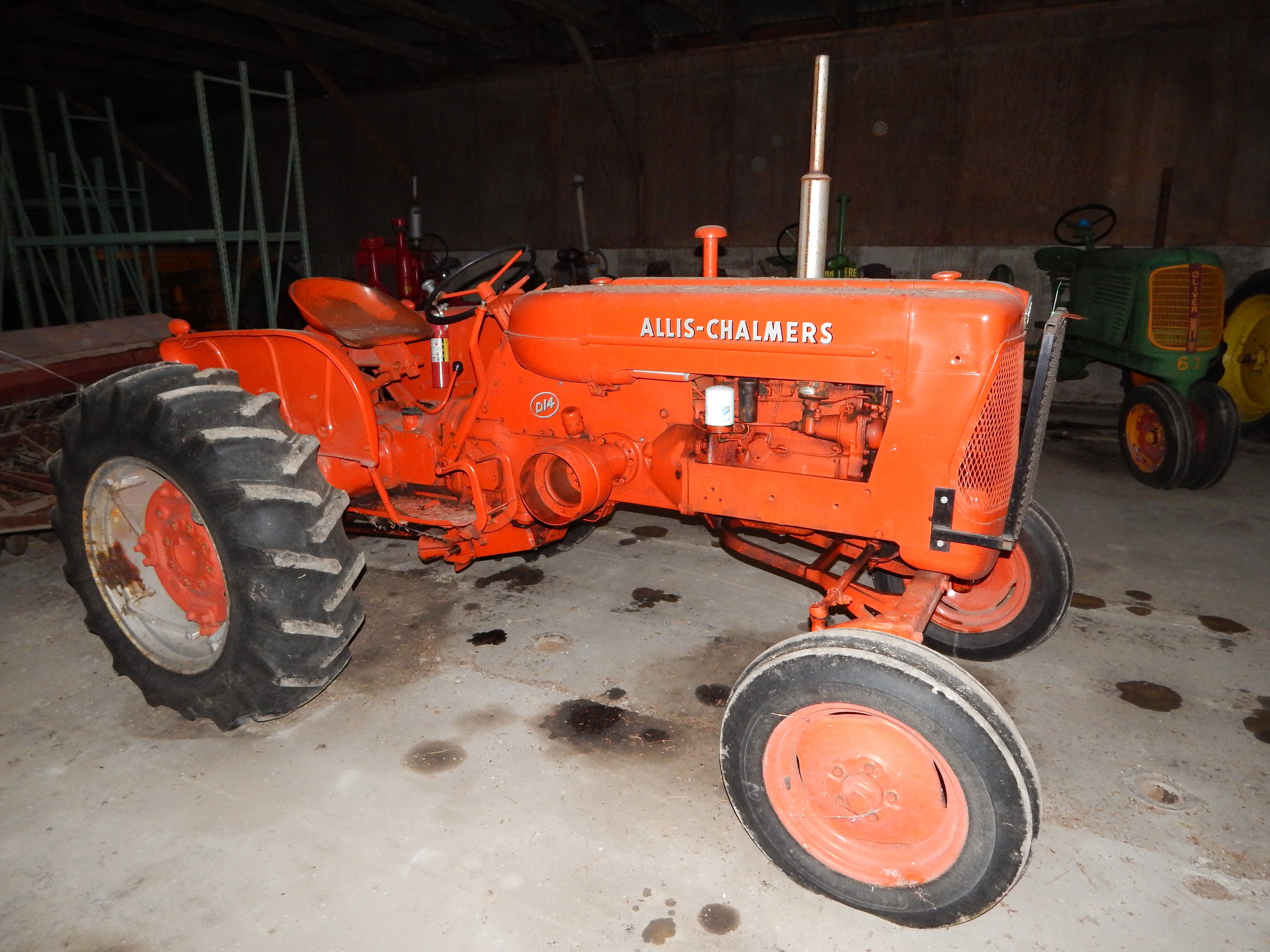 Property photo 8 - FARM EQUIPMENT AUCTION - LIVINGSTON COUNTY, IL