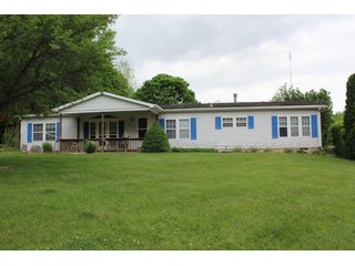 Property photo 1 - TIMED ONLINE ONLY - REAL ESTATE AUCTION - 8.205 ACRES OFFERED IN 1 TRACT IN WHITLEY COUNTY, INDIANA