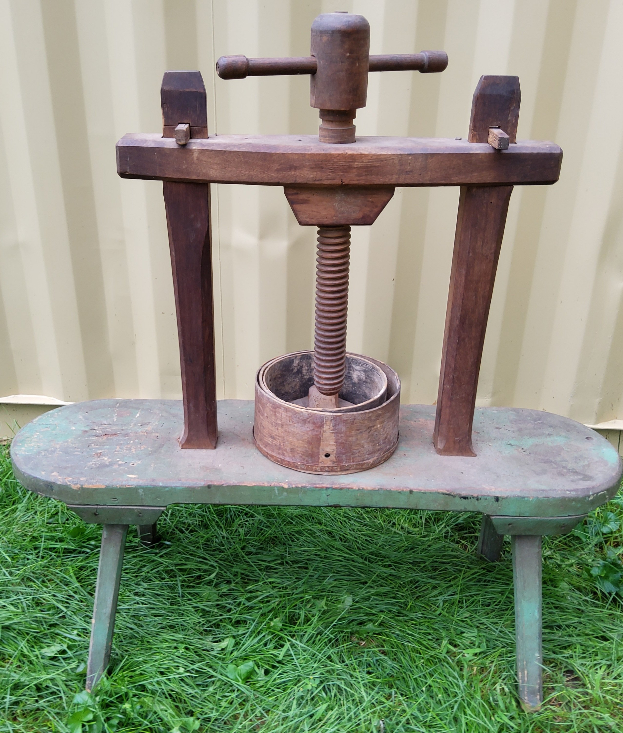 Property photo 15 - TIMED ONLINE ONLY - PERSONAL PROPERTY AUCTION IN WHITLEY COUNTY, INDIANA