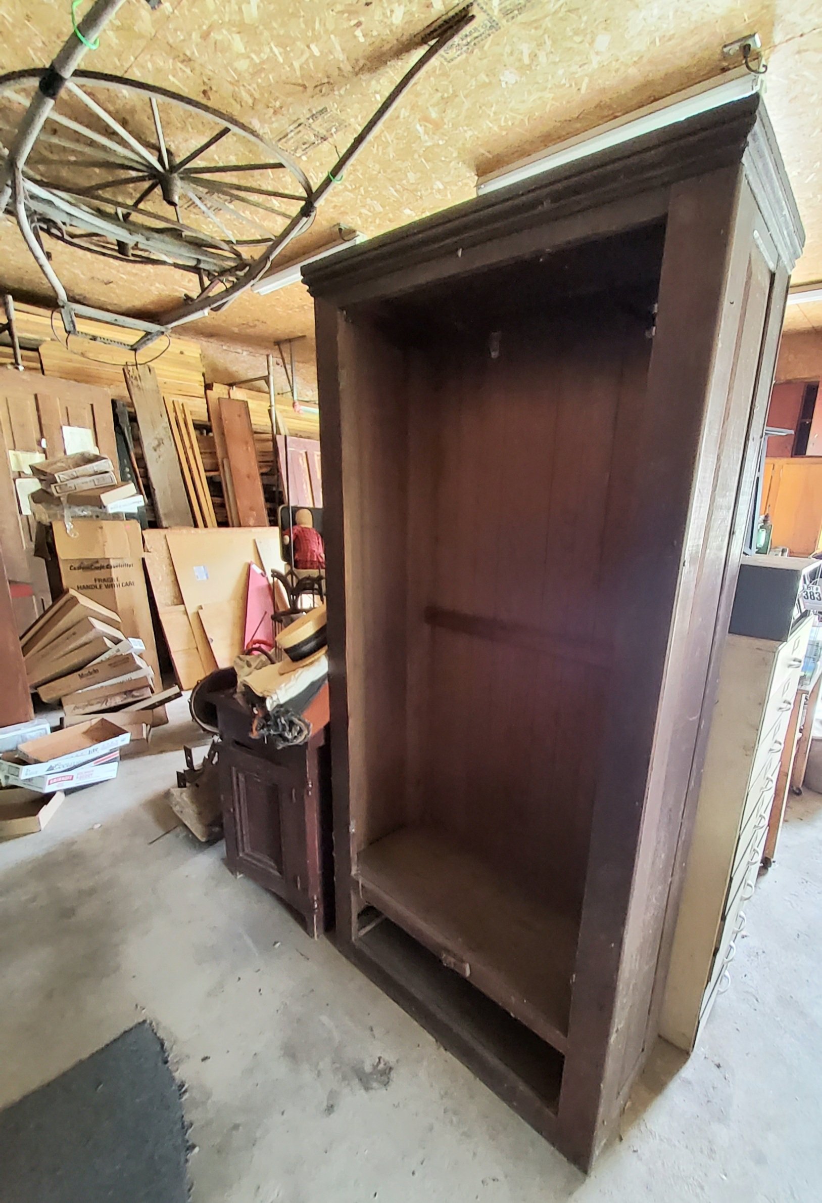 Property photo 140 - TIMED ONLINE ONLY - PERSONAL PROPERTY AUCTION IN WHITLEY COUNTY, INDIANA