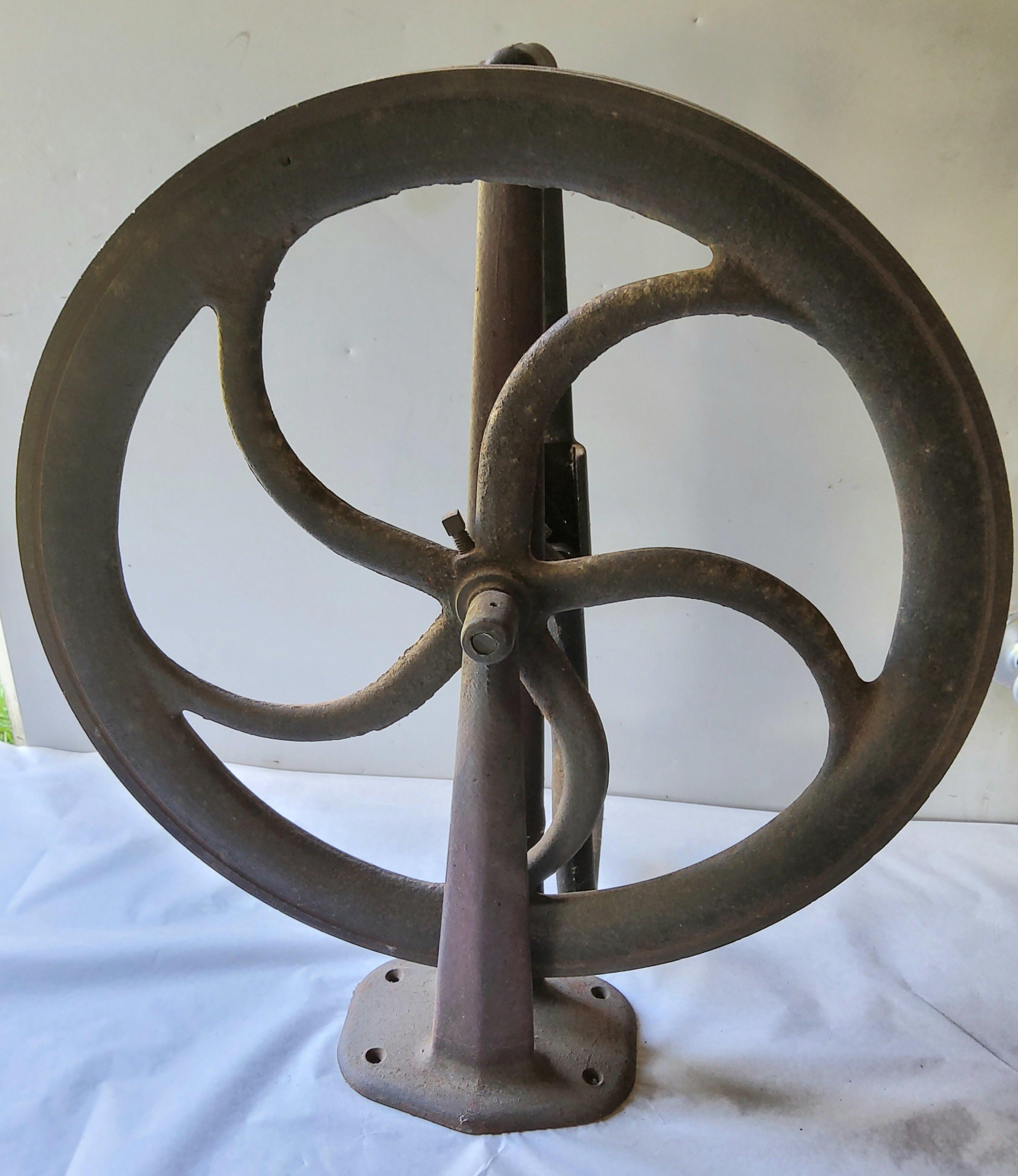 Property photo 162 - TIMED ONLINE ONLY - PERSONAL PROPERTY AUCTION IN WHITLEY COUNTY, INDIANA