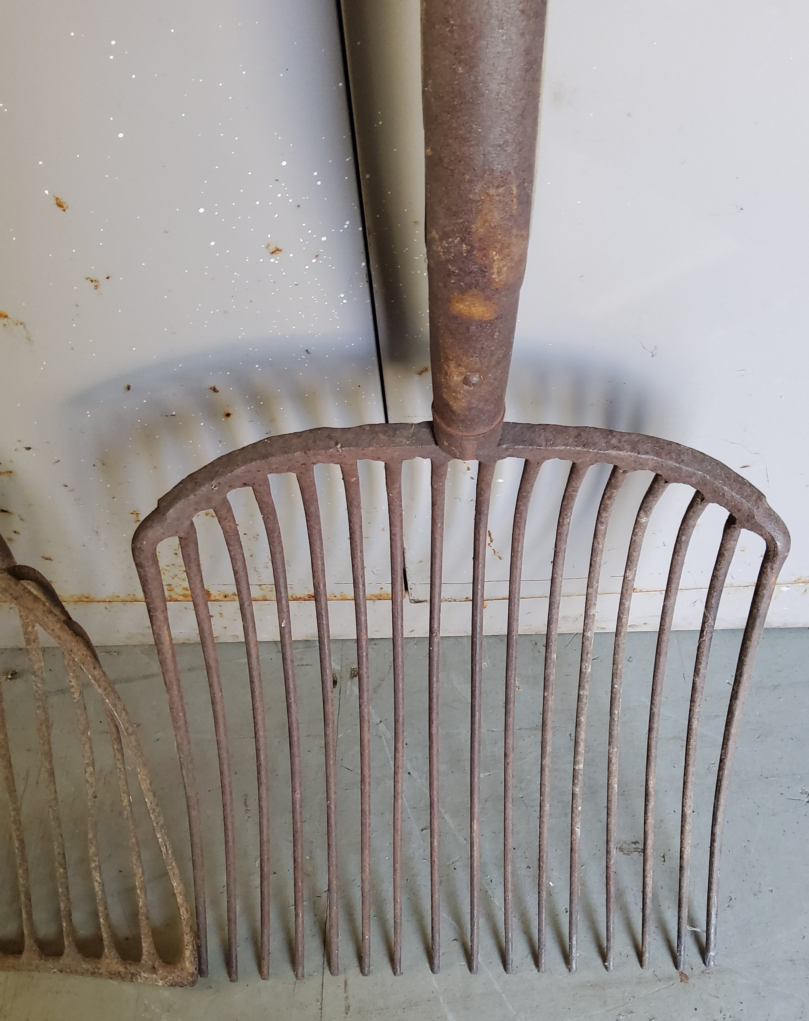 Property photo 184 - TIMED ONLINE ONLY - PERSONAL PROPERTY AUCTION IN WHITLEY COUNTY, INDIANA
