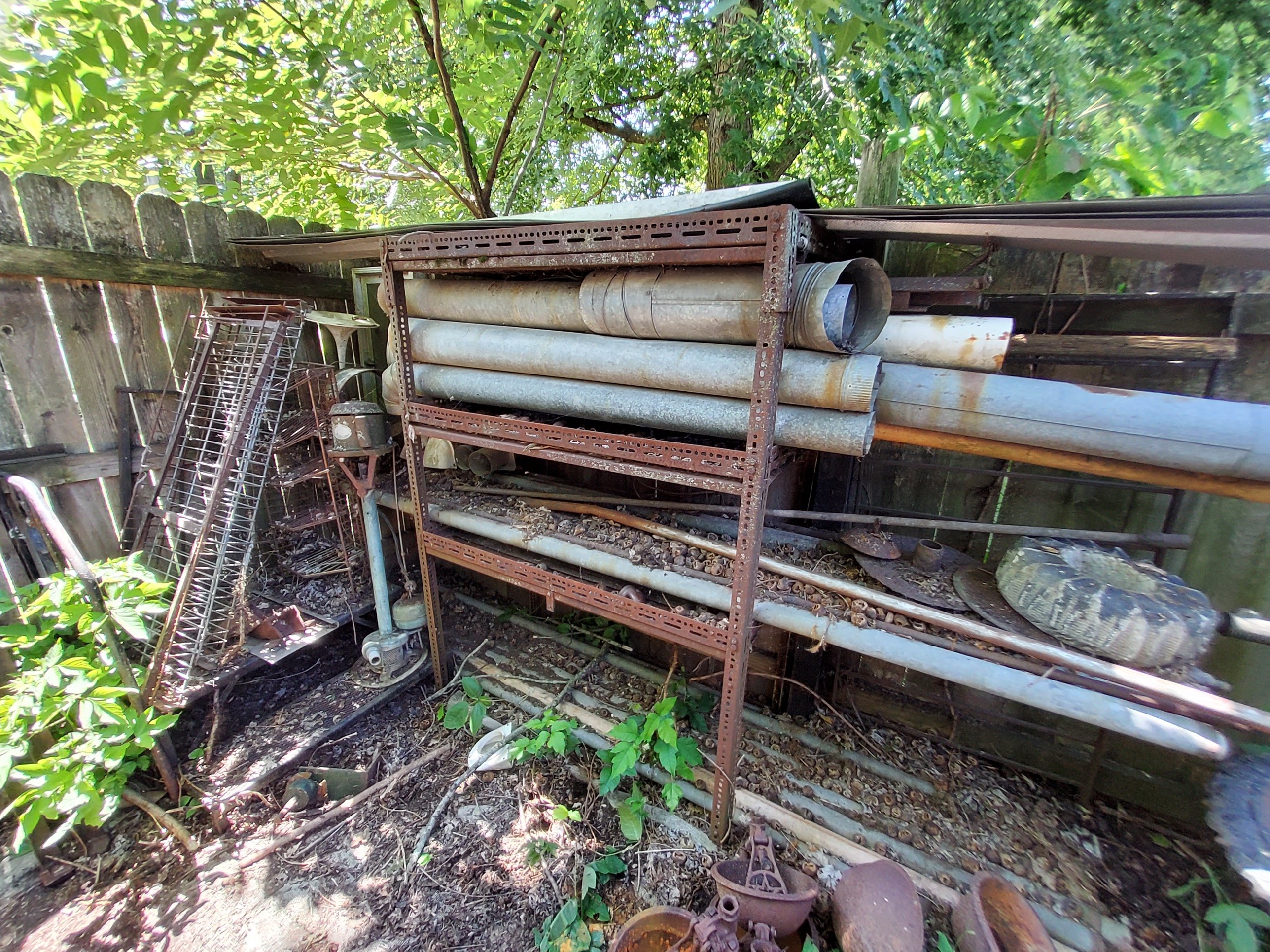 Property photo 196 - TIMED ONLINE ONLY - PERSONAL PROPERTY AUCTION IN WHITLEY COUNTY, INDIANA