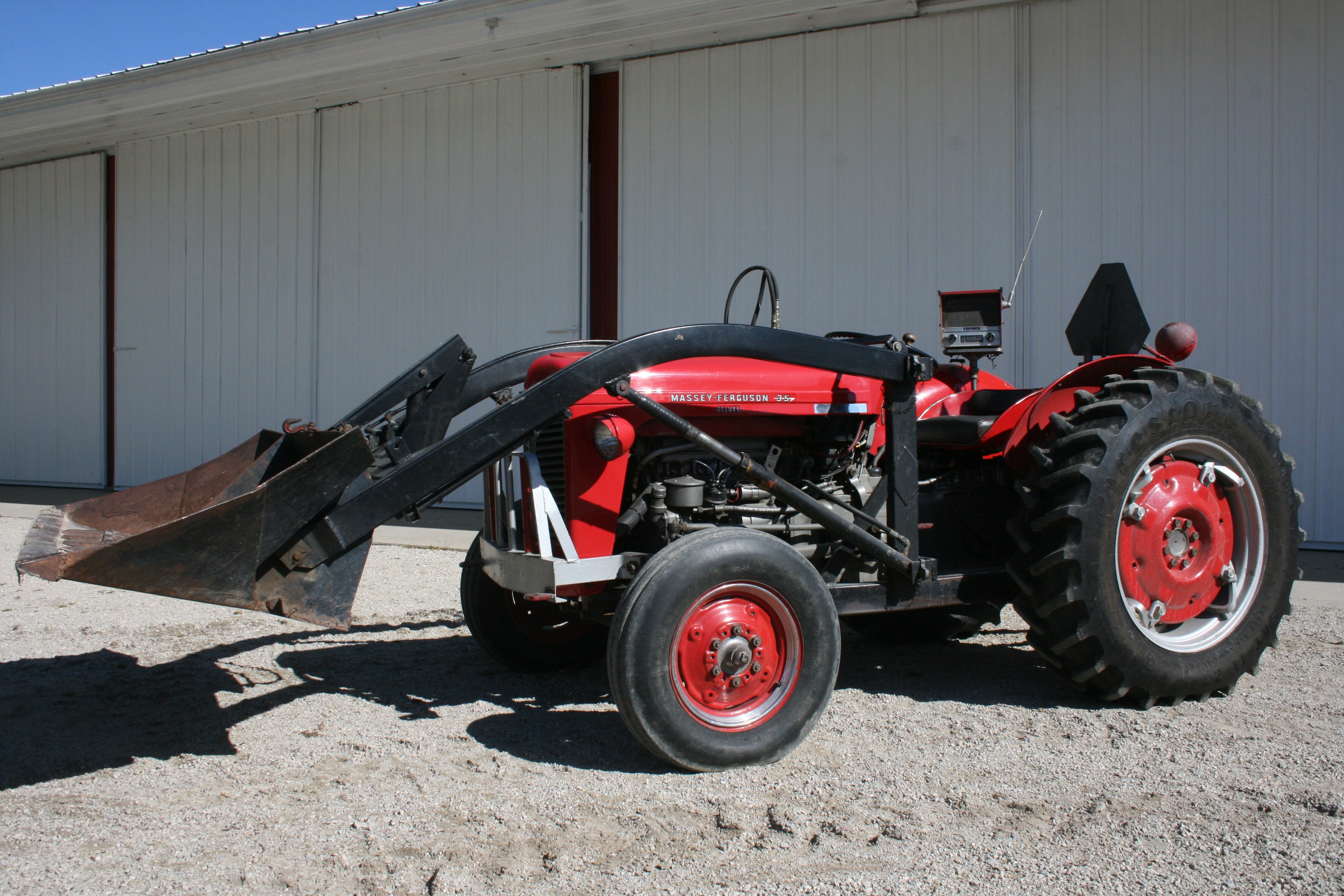 Property photo 6 - FARM EQUIPMENT AUCTION - ADAMS COUNTY, INDIANA