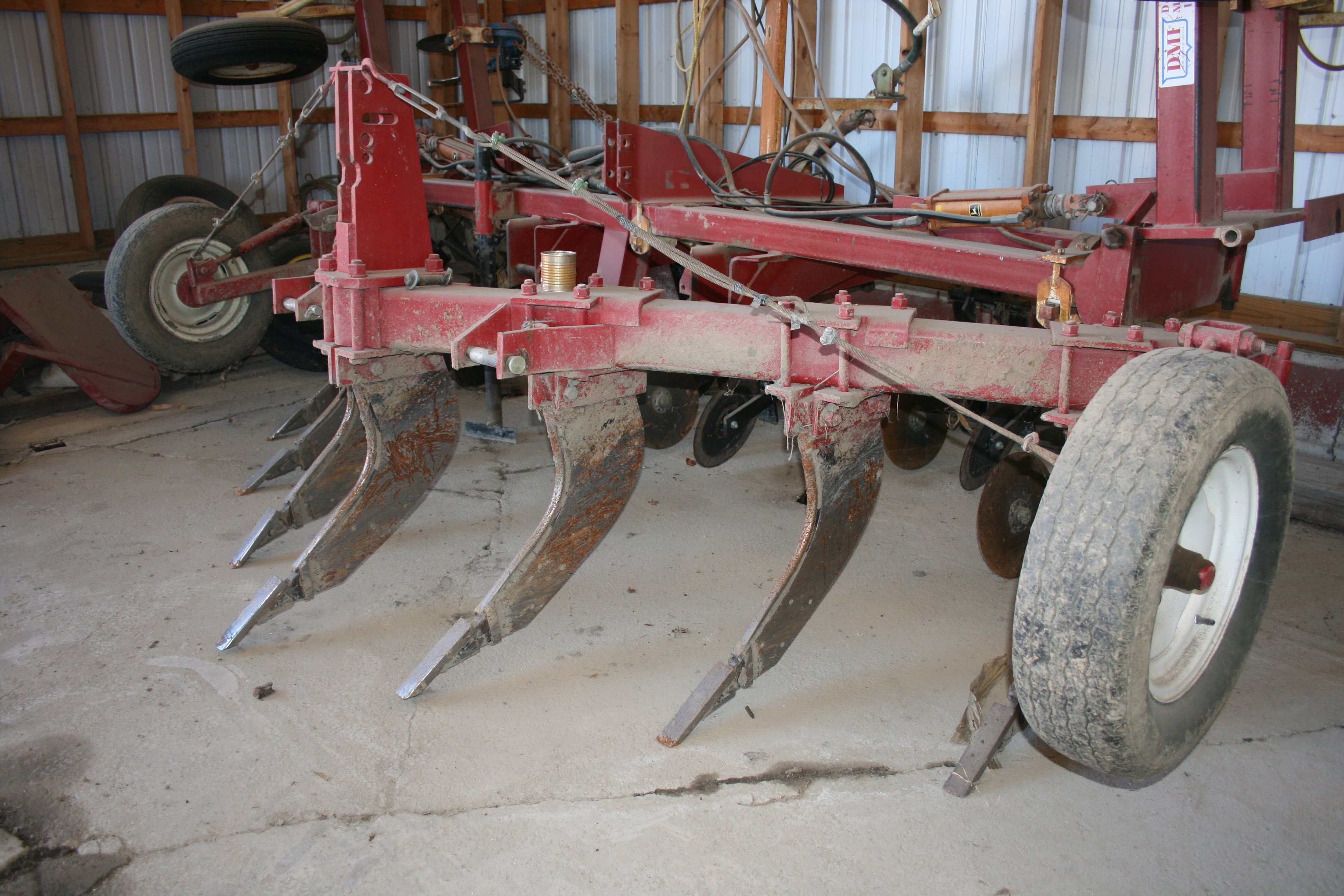 Property photo 16 - FARM EQUIPMENT AUCTION - ADAMS COUNTY, INDIANA