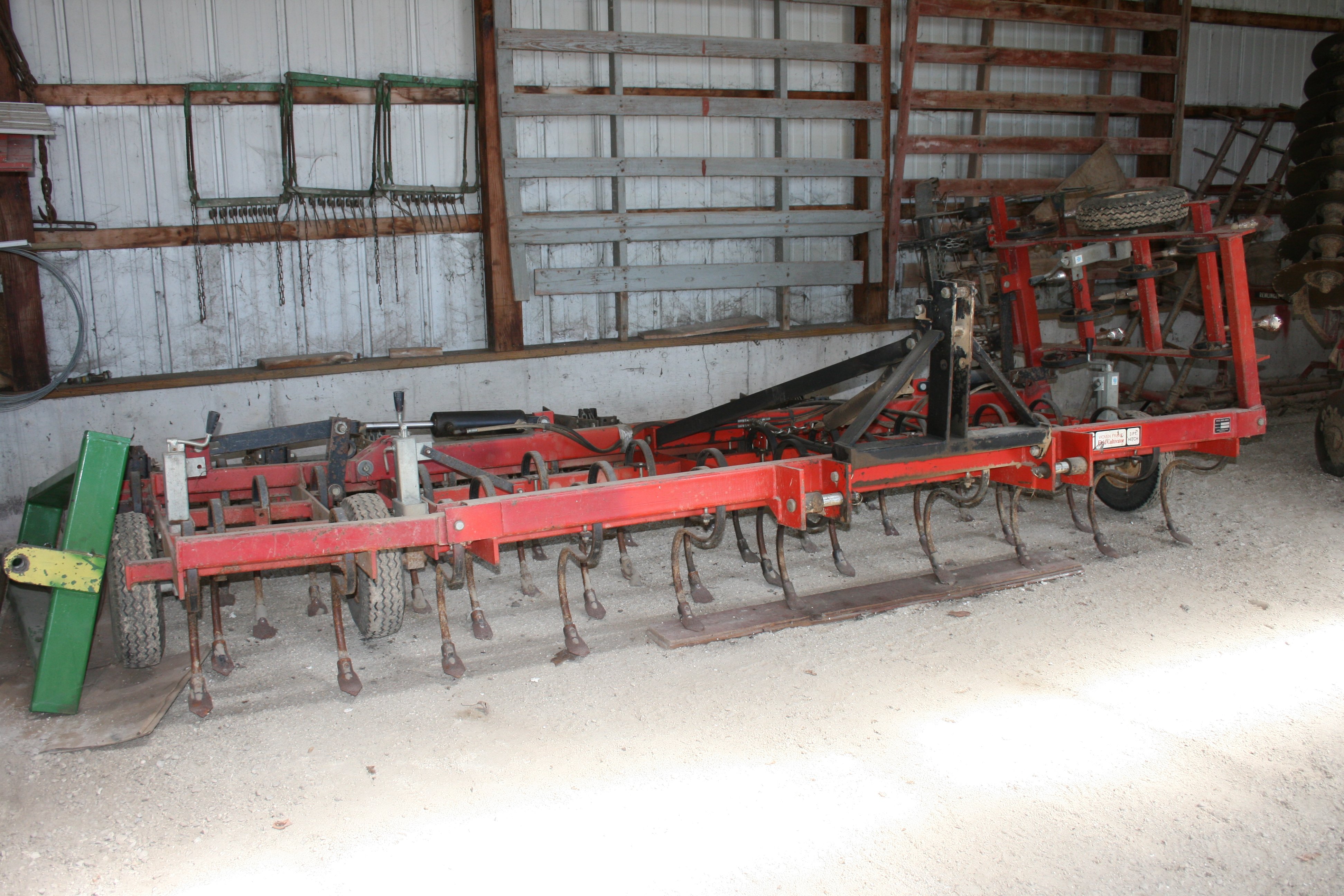 Property photo 19 - FARM EQUIPMENT AUCTION - ADAMS COUNTY, INDIANA