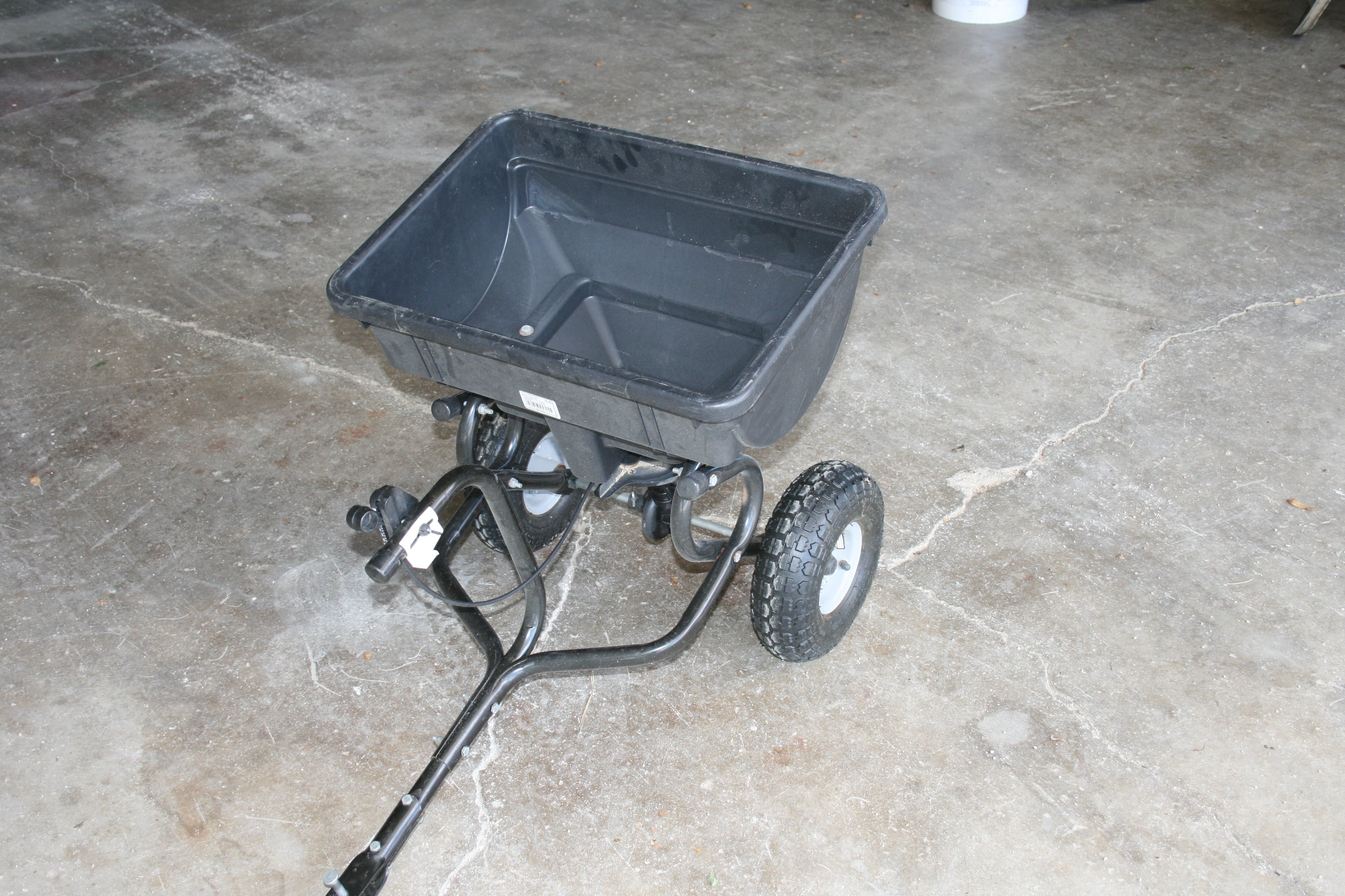 Property photo 39 - FARM EQUIPMENT AUCTION - ADAMS COUNTY, INDIANA