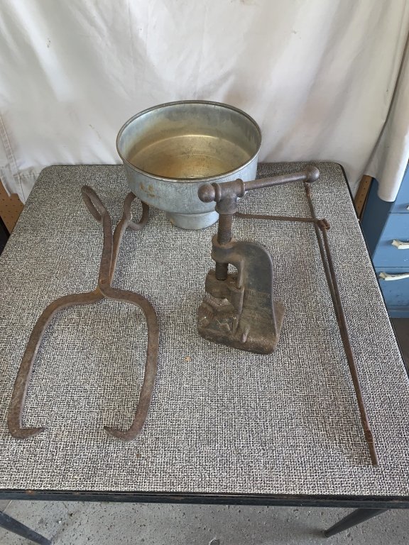 Property photo 42 - TIMED ONLINE ONLY - PERSONAL PROPERTY AUCTION IN STEUBEN COUNTY, INDIANA