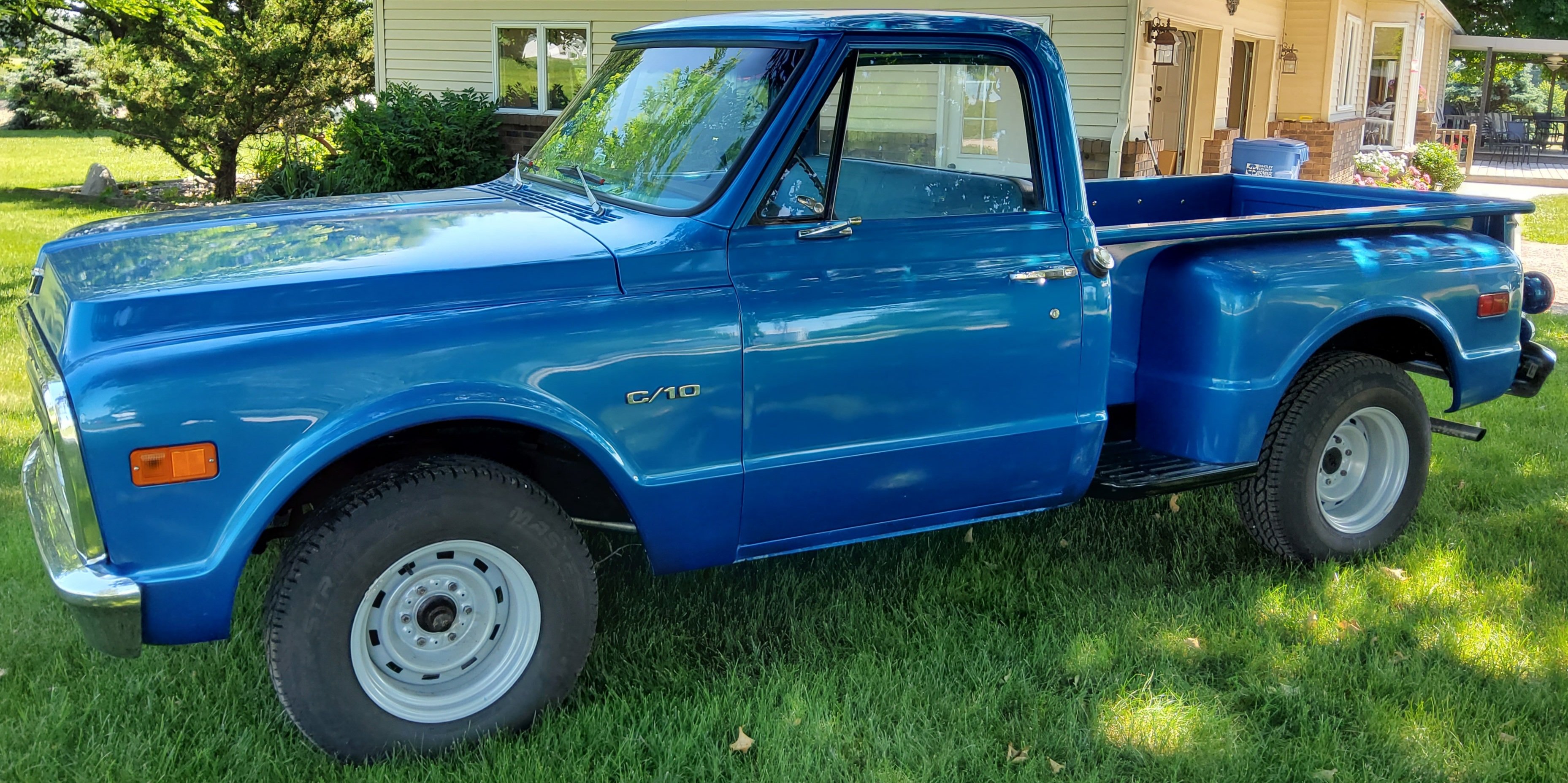 Property photo 1 - TIMED ONLINE ONLY - PERSONAL PROPERTY AUCTION IN WHITLEY COUNTY, INDIANA