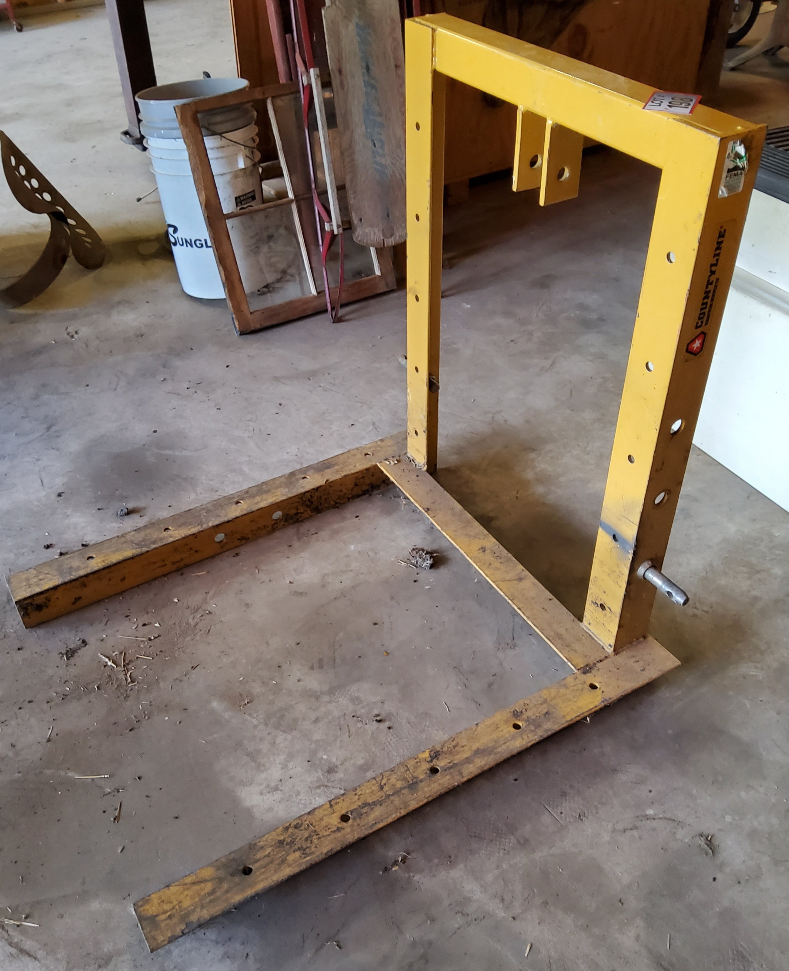 Property photo 14 - TIMED ONLINE ONLY - PERSONAL PROPERTY AUCTION IN WHITLEY COUNTY, INDIANA