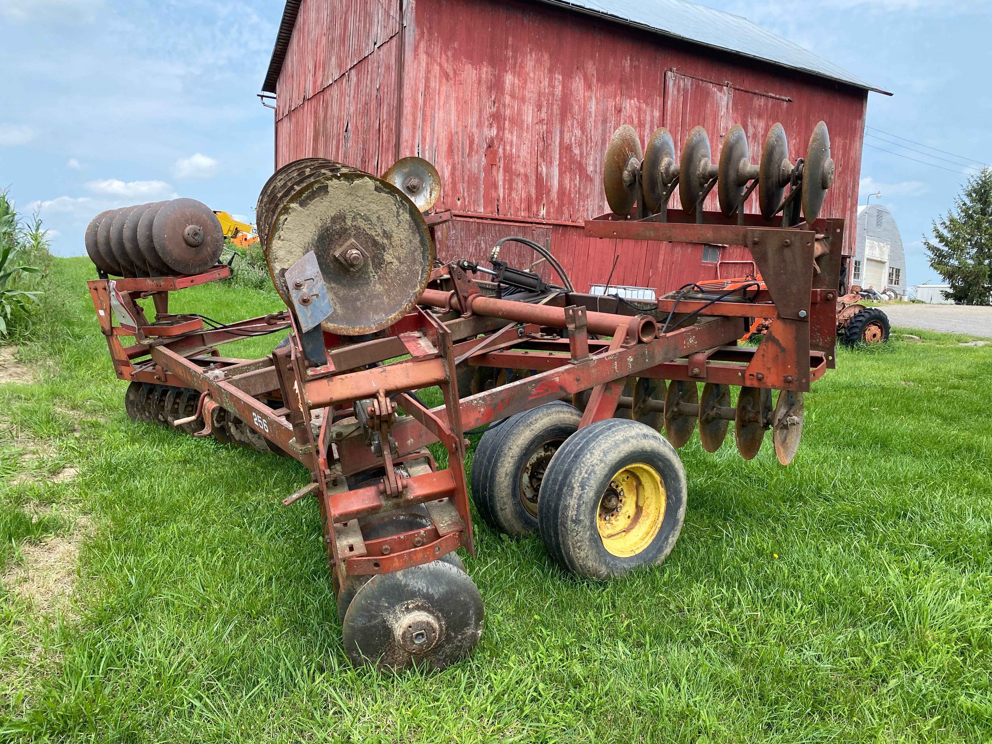 Property photo 213 - VIRTUAL AUGUST FARM EQUIPMENT AUCTION