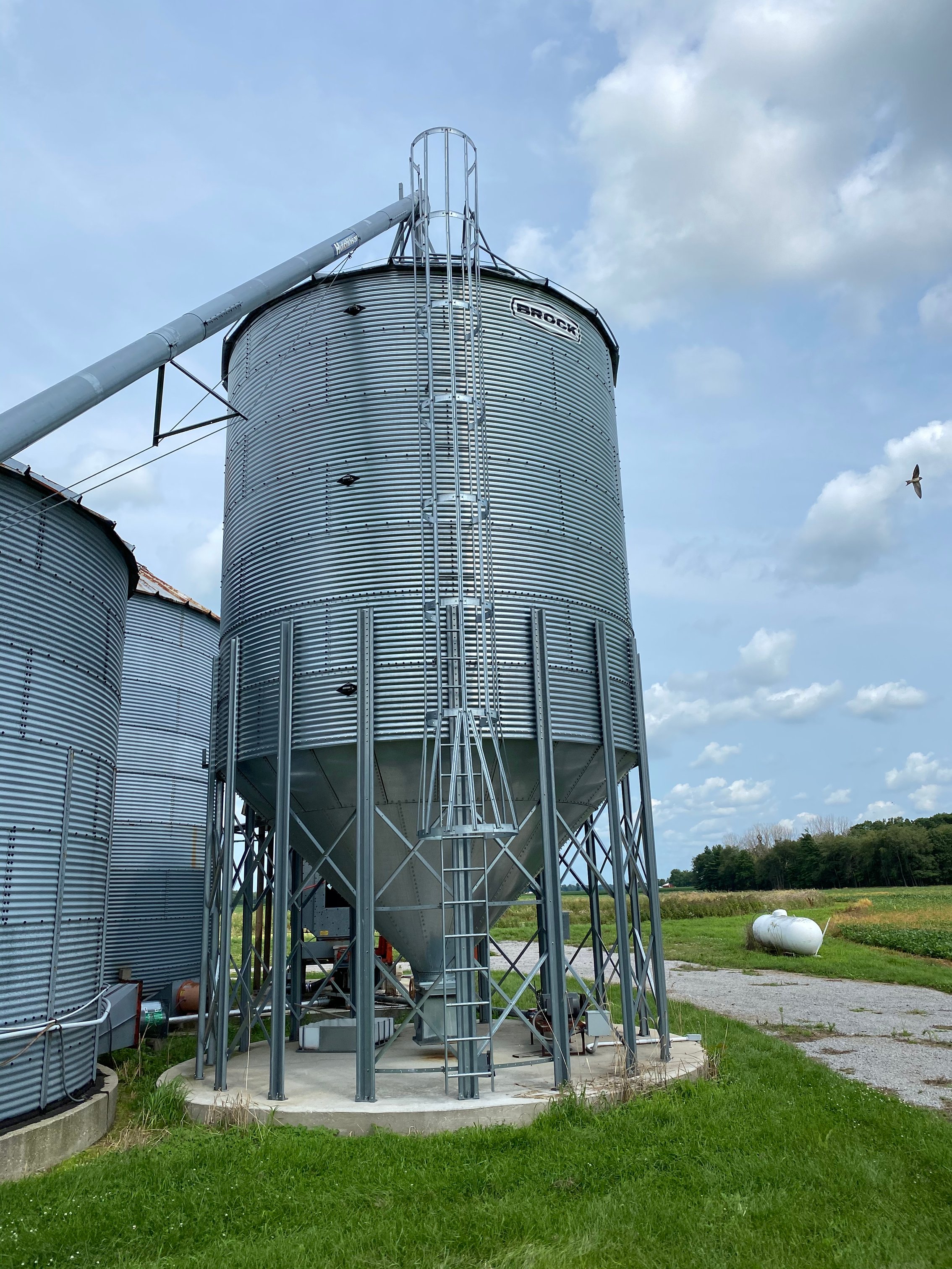 Property photo 2 - TIMED ONLINE ONLY FARM EQUIPMENT AUCTION