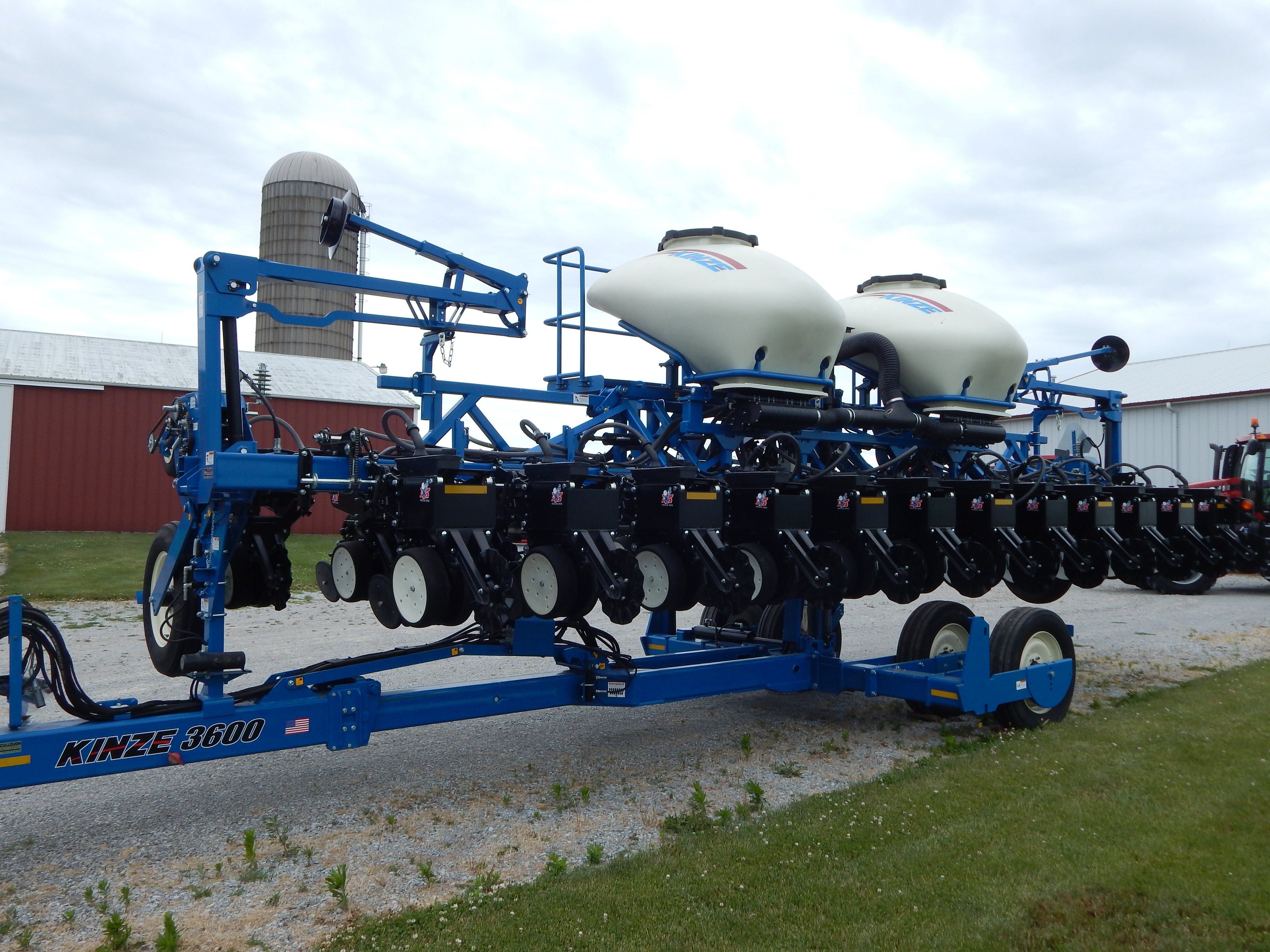 Property photo 11 - FARM EQUIPMENT AUCTION IN LAKE COUNTY, INDIANA
