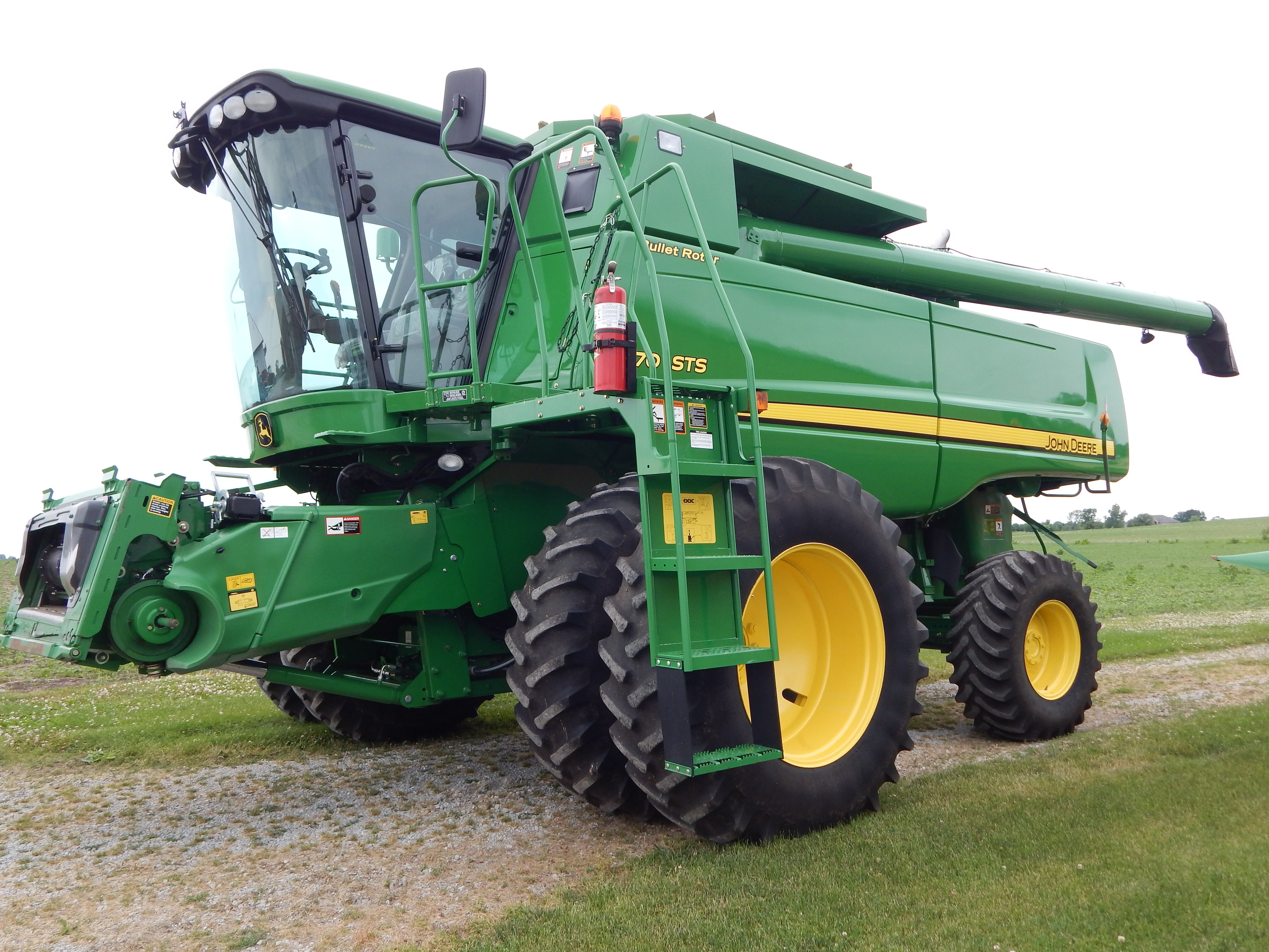 Property photo 6 - FARM EQUIPMENT AUCTION IN LAKE COUNTY, INDIANA